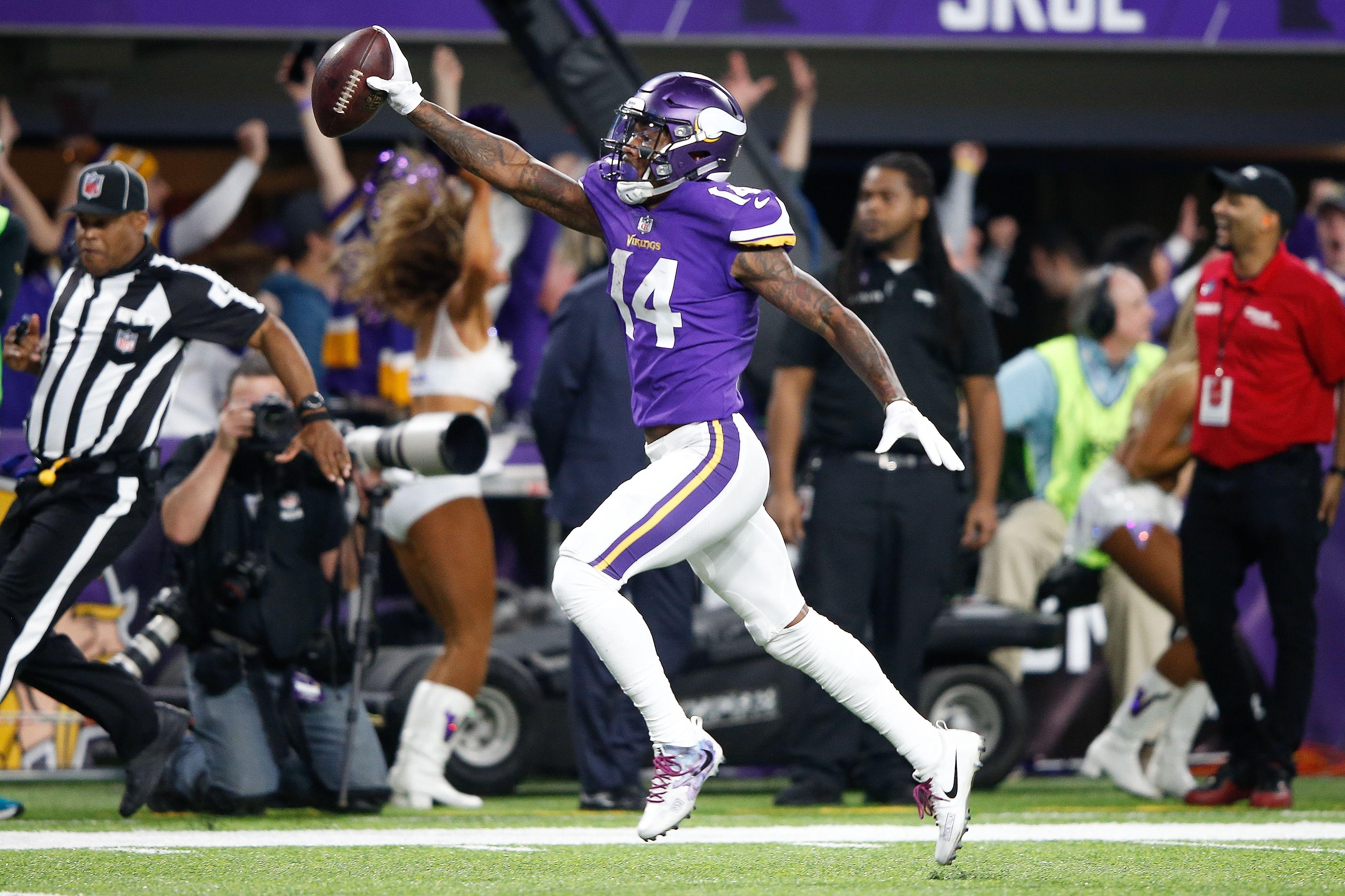 4031x2687 Stefon Diggs' cleats headed to the Pro Football Hall of Fame