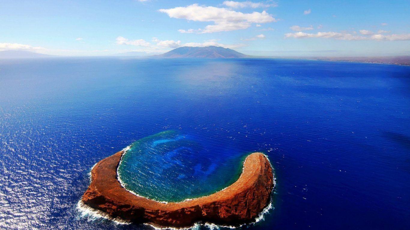 1366x768 Sea Ocean: Point Hawaii Animated Nature Wallpaper Free Download