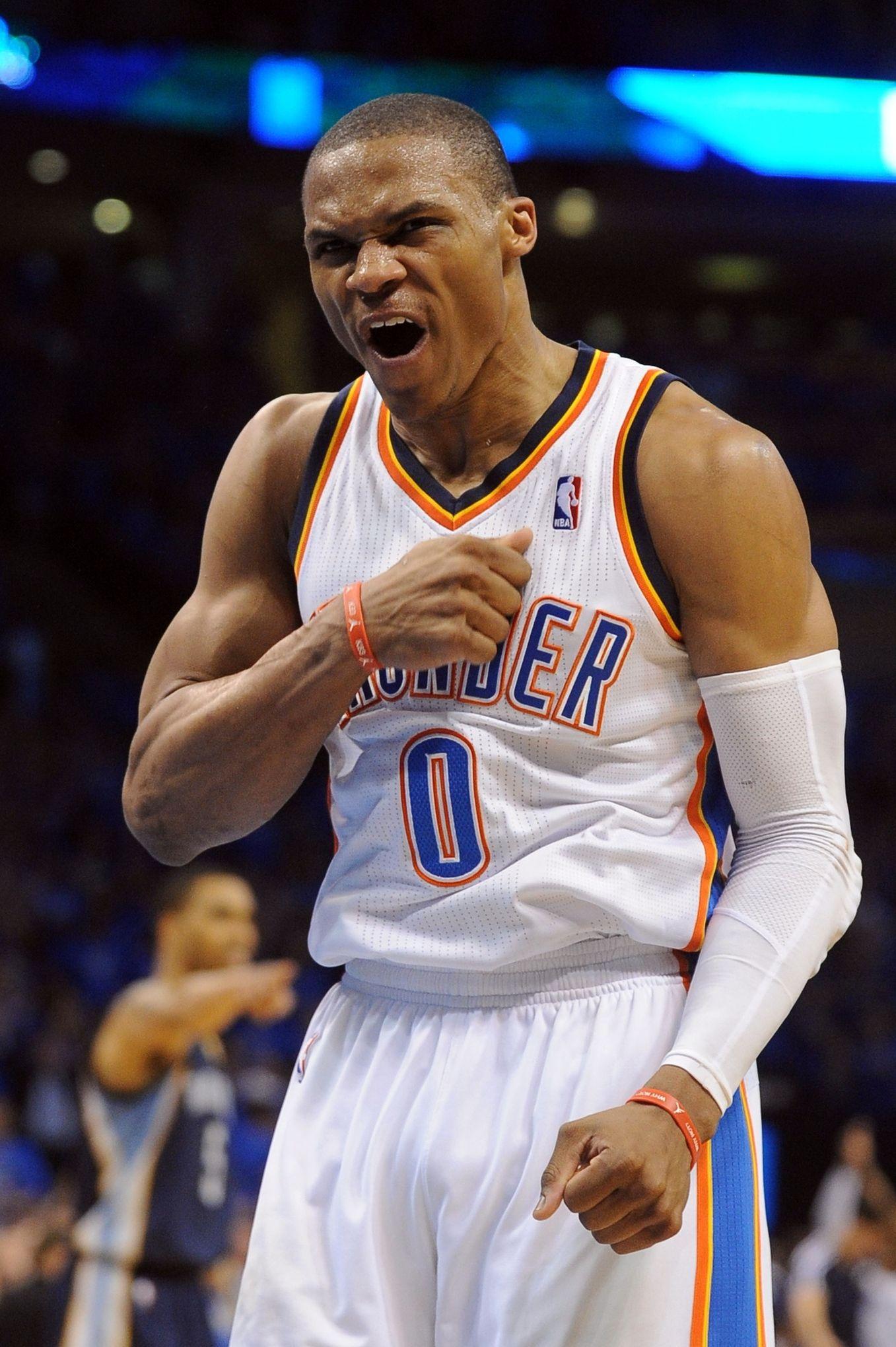 1357x2040 Russell Westbrook Wallpaper iPhone