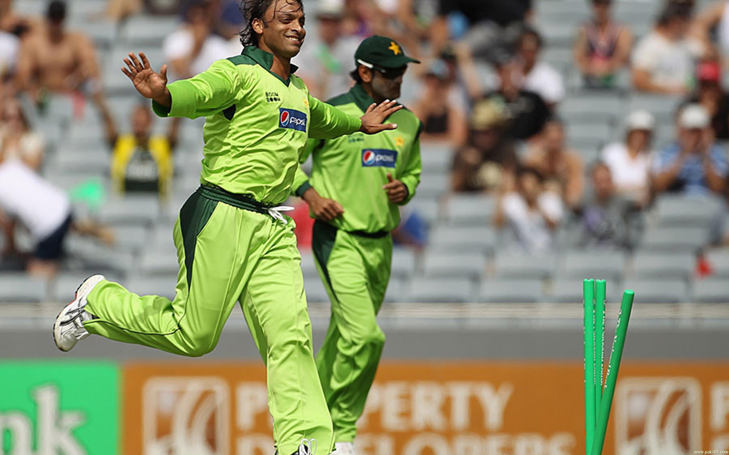 Shoaib Akhtar Wallpapers - Top Free Shoaib Akhtar Backgrounds