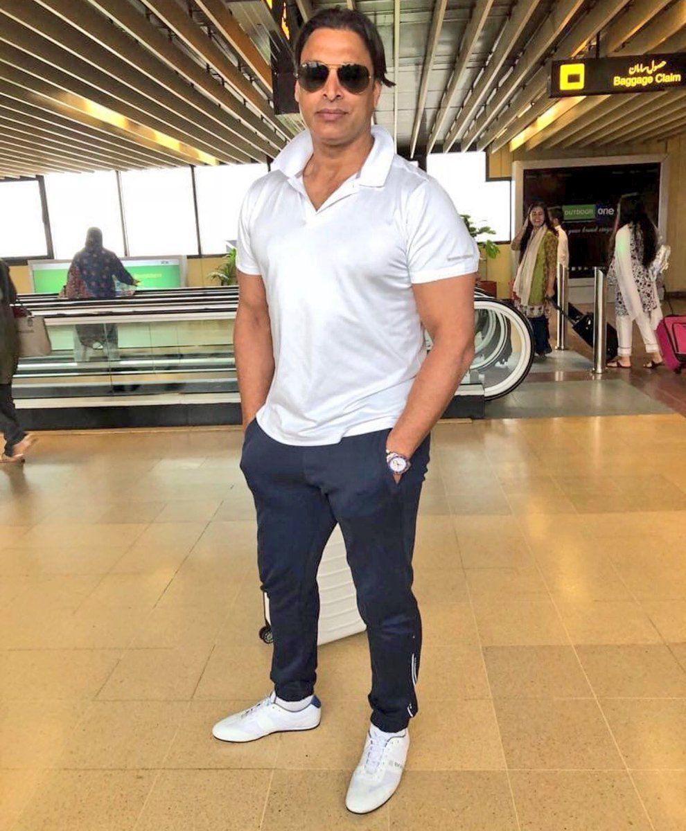 Shoaib Akhtar Wallpapers - Top Free Shoaib Akhtar Backgrounds