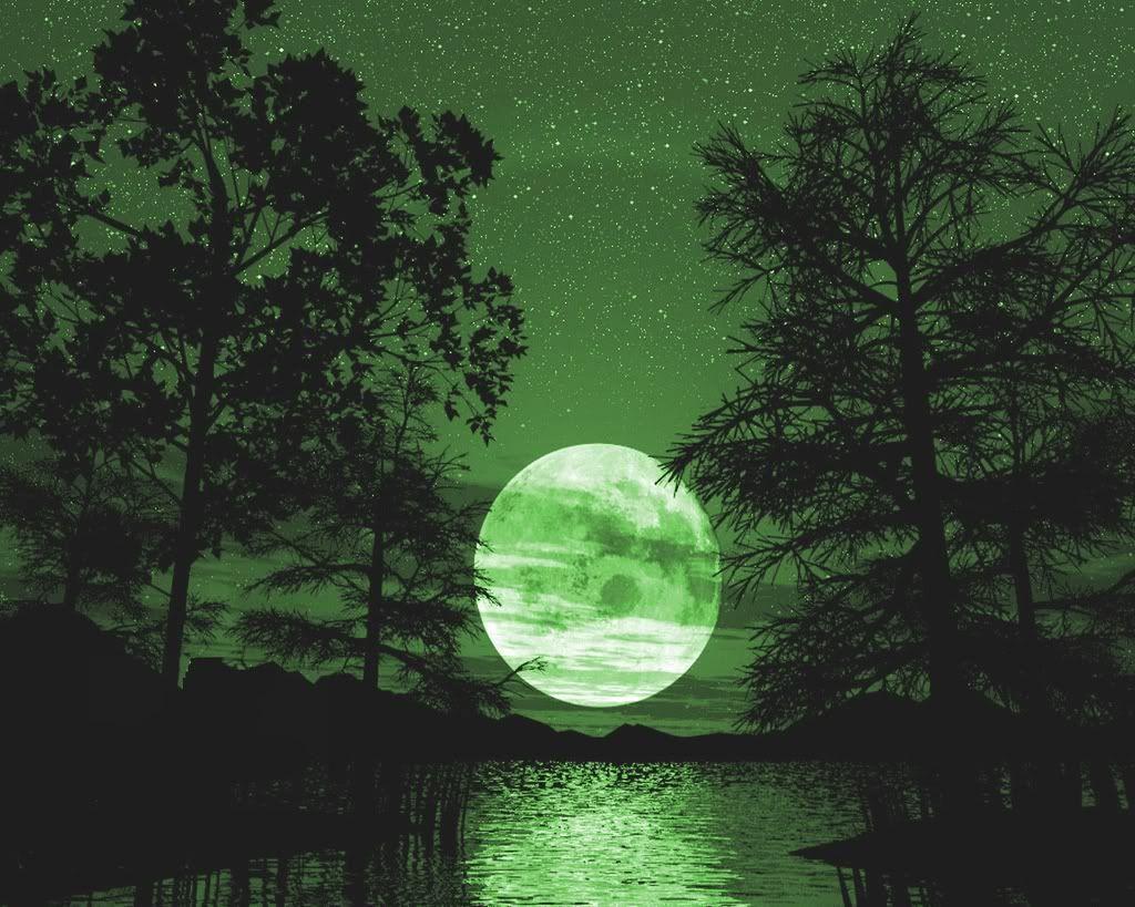 1024x819 Green Moon hình nền
