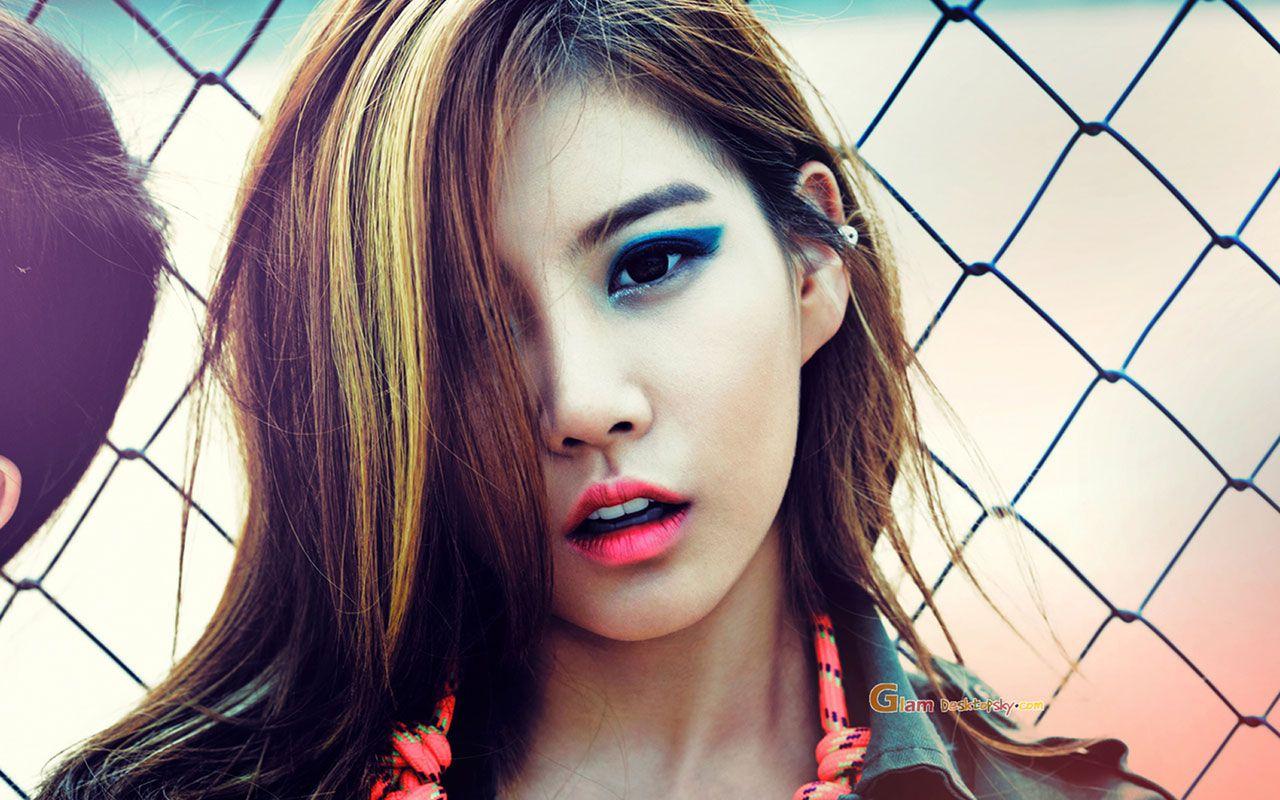 1280x800 Korean Girls Wallpaper