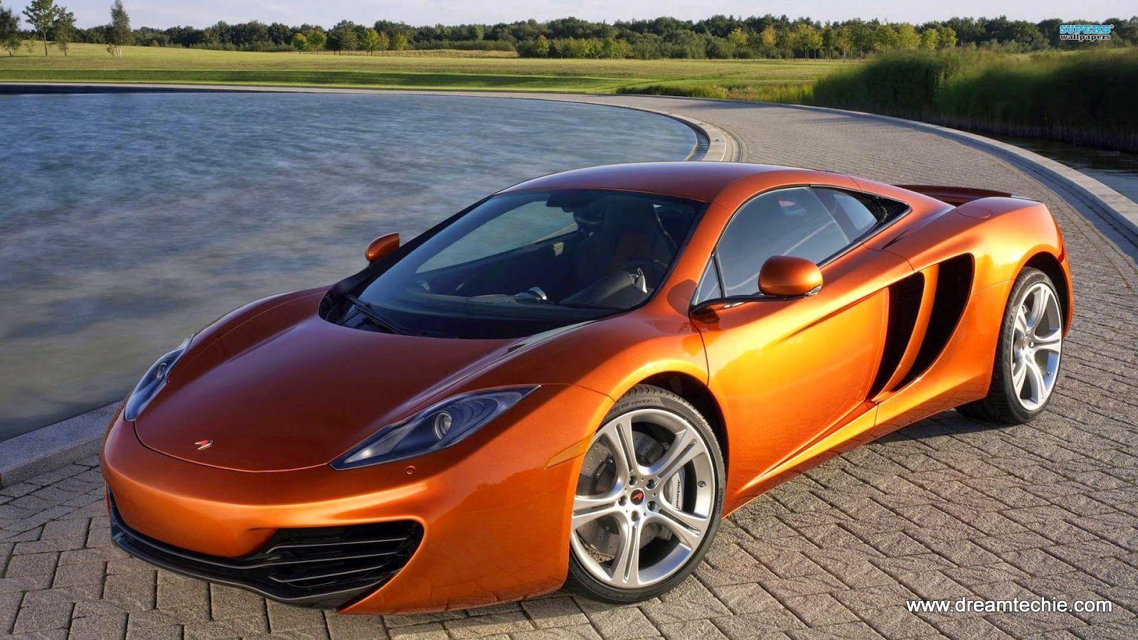 1600x900 Luxury Car Wallpaper
