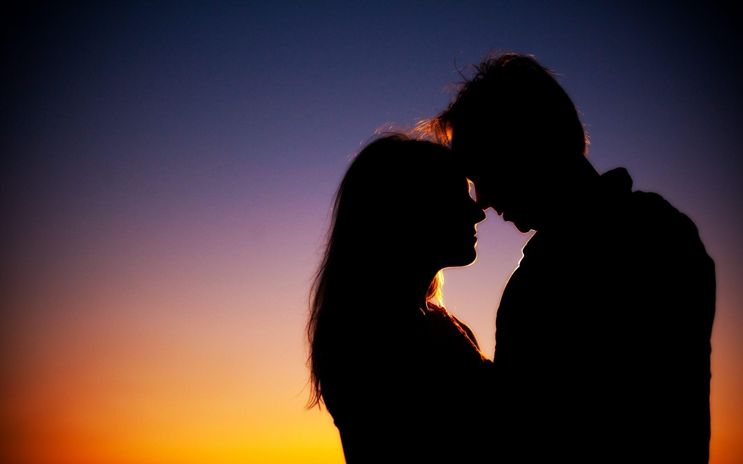 2560x1600 Romantic Wallpaper