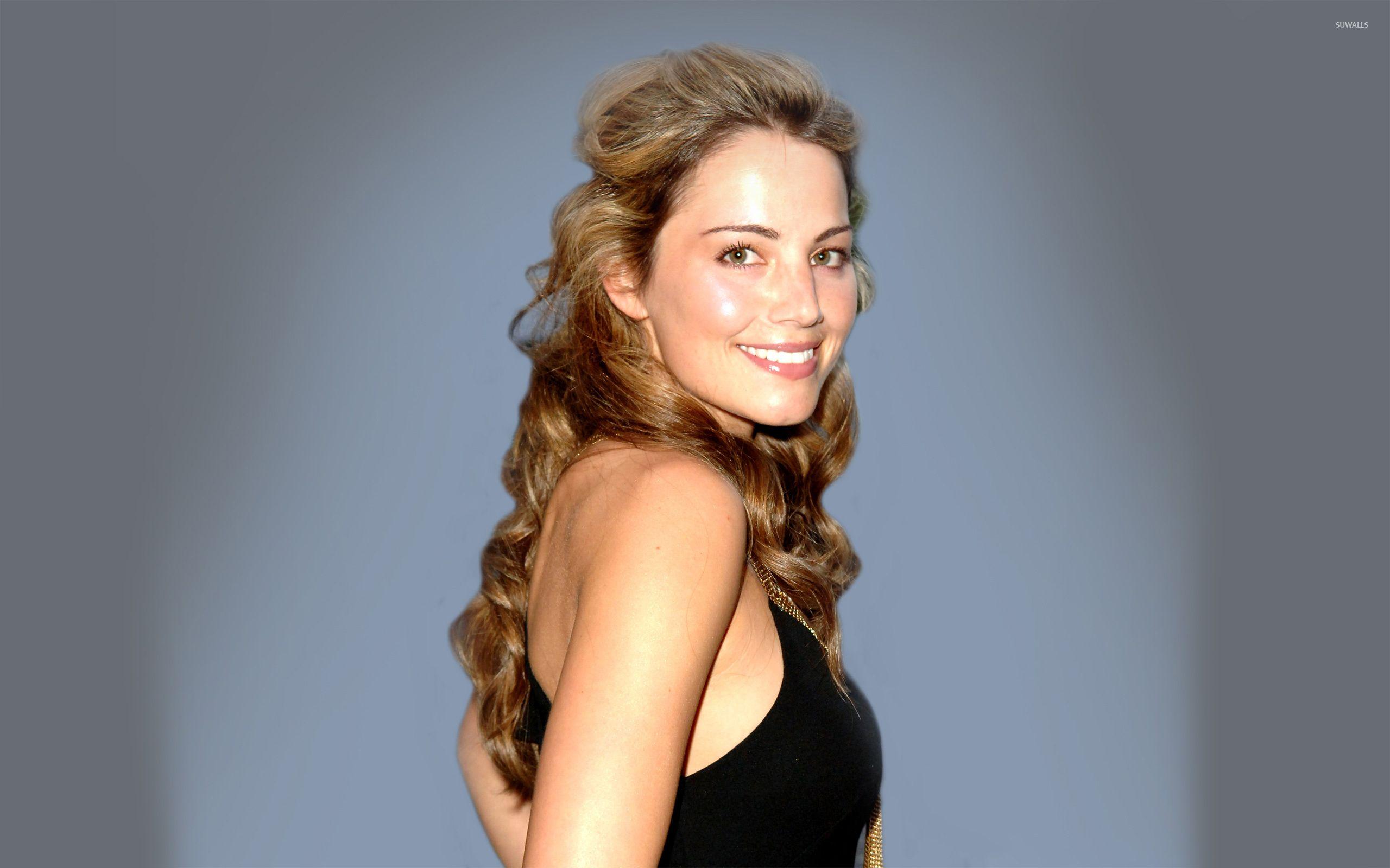 2560x1600 Erica Durance [4] wallpaper wallpaper