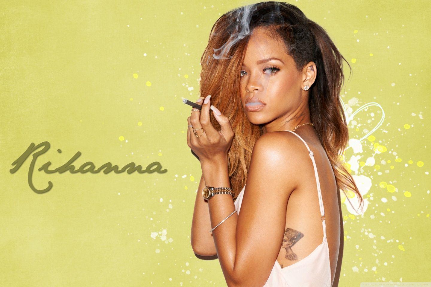 1440x960 Rihanna Smoking 2013 Ultra HD Desktop Background Wallpaper for