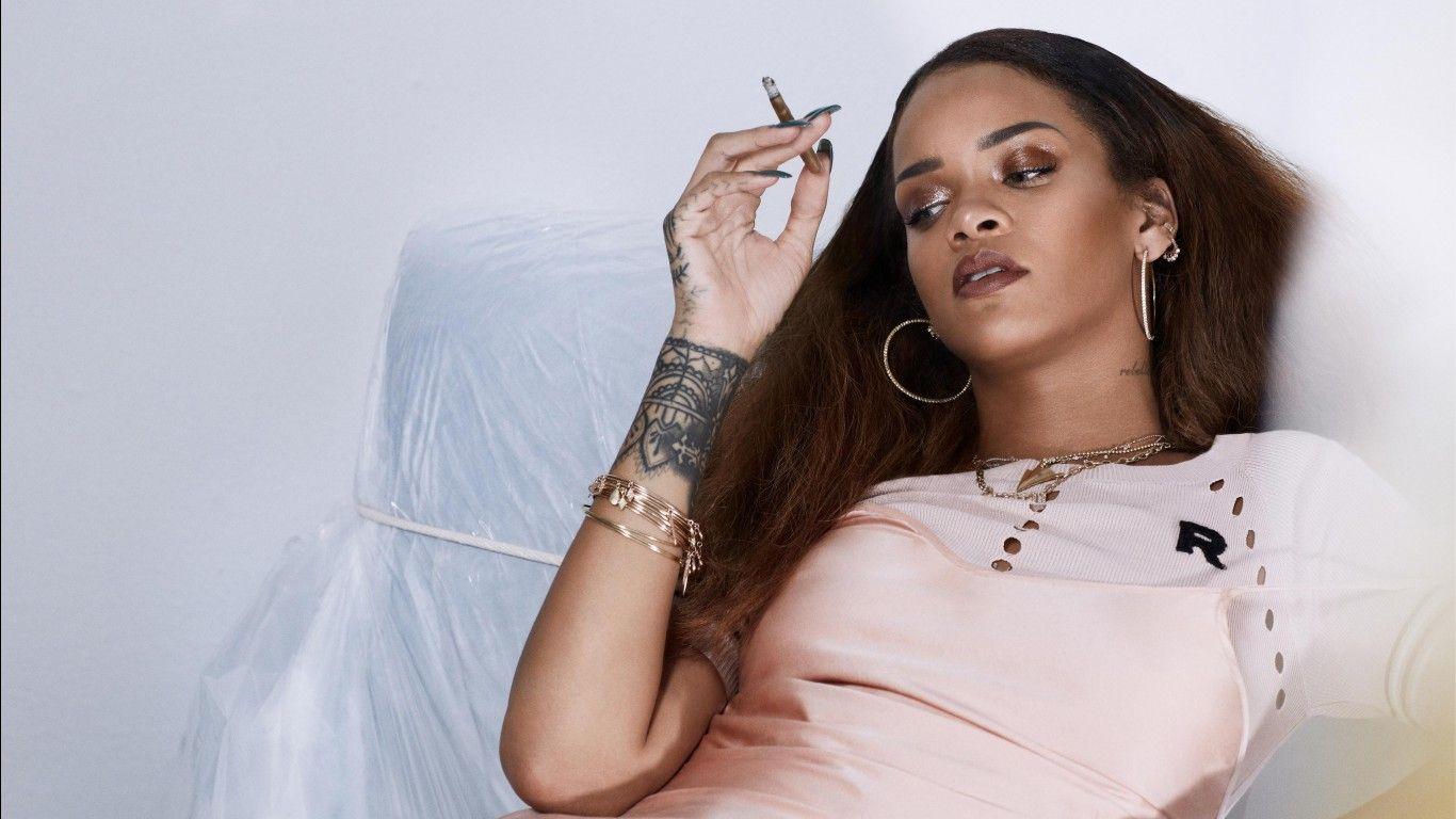 1366x768 Rihanna 4K Wallpaper