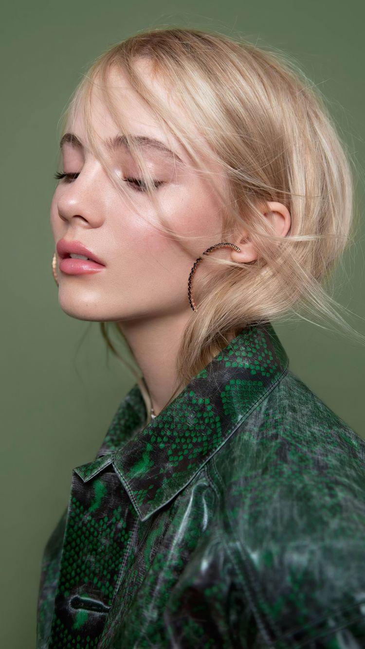750x1334 Freya Allan iPhone iPhone 6S, iPhone 7 HD 4k