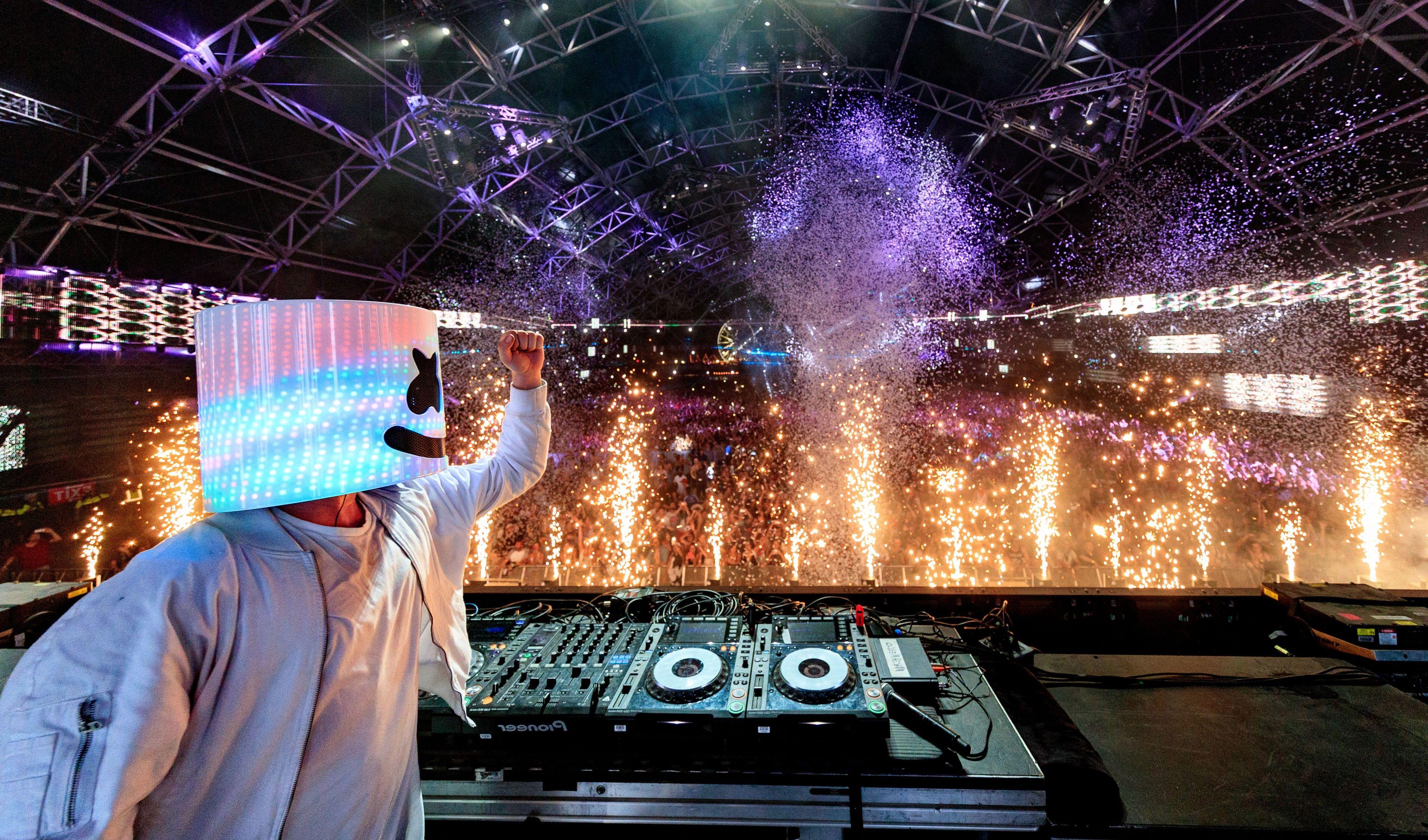 Live 4K Wallpapers - Top Free Live 4K Backgrounds - WallpaperAccess