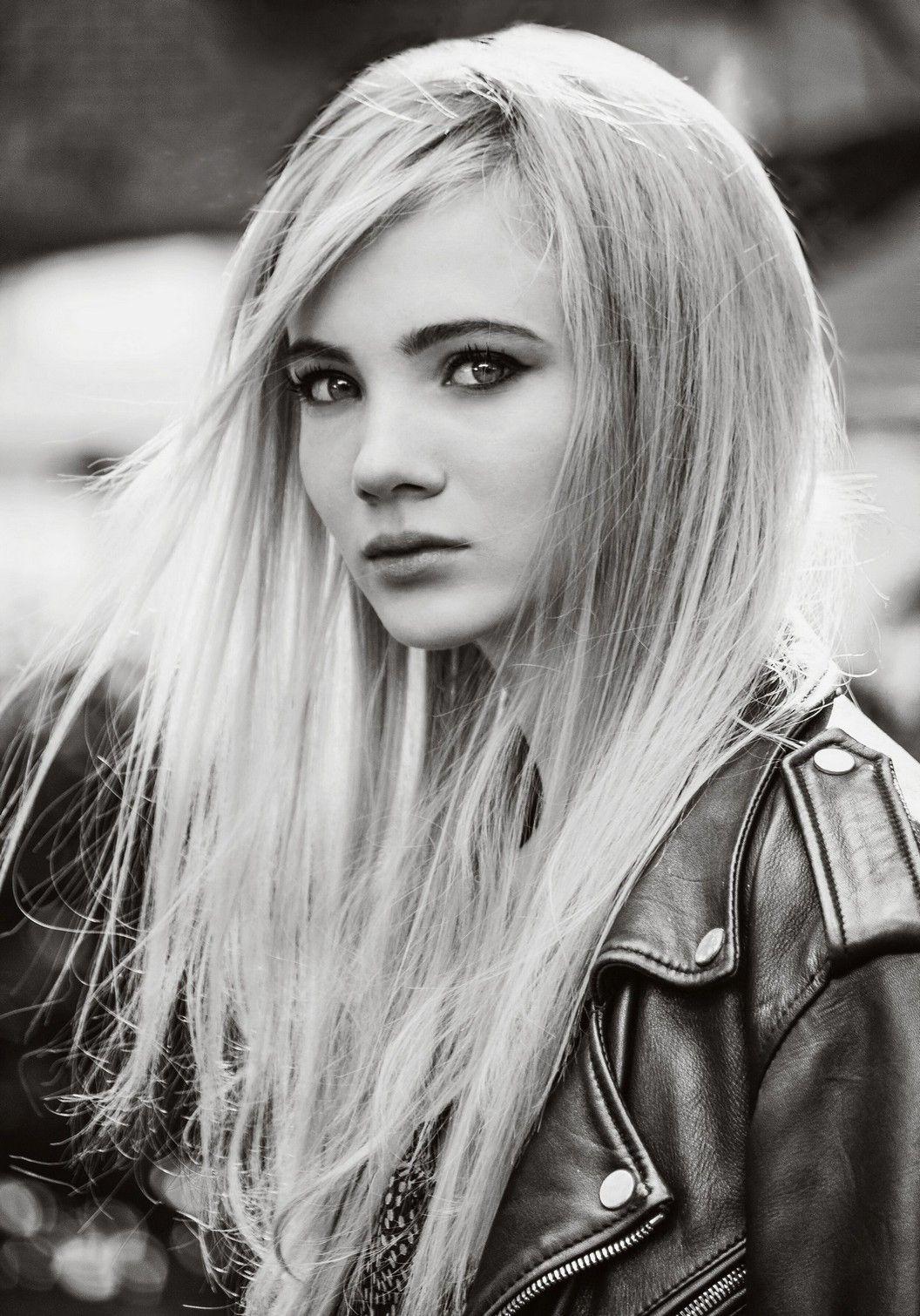 1056x1510 Freya Allan Collection (51 Photo). #The Fappening