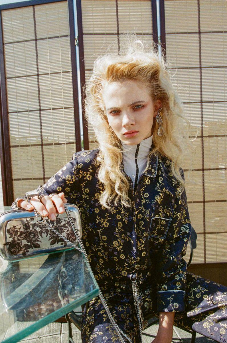 796x1200 Freya Allan wallpaper
