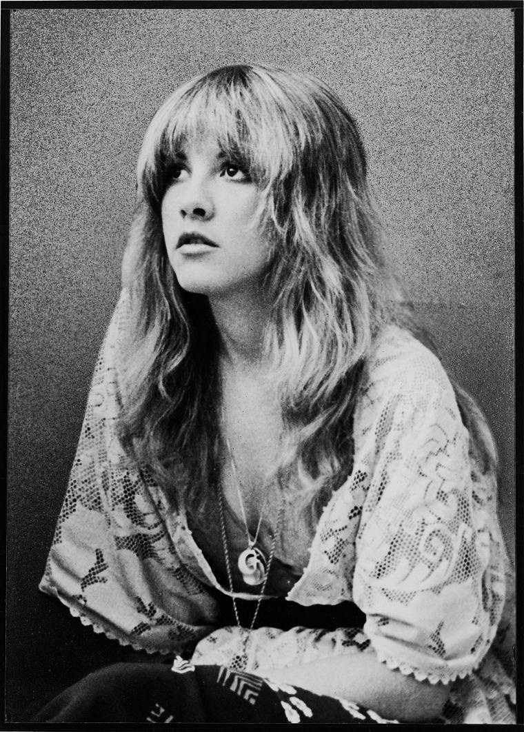 760x1062 women, music, fleetwood mac, music bands Wallpaper