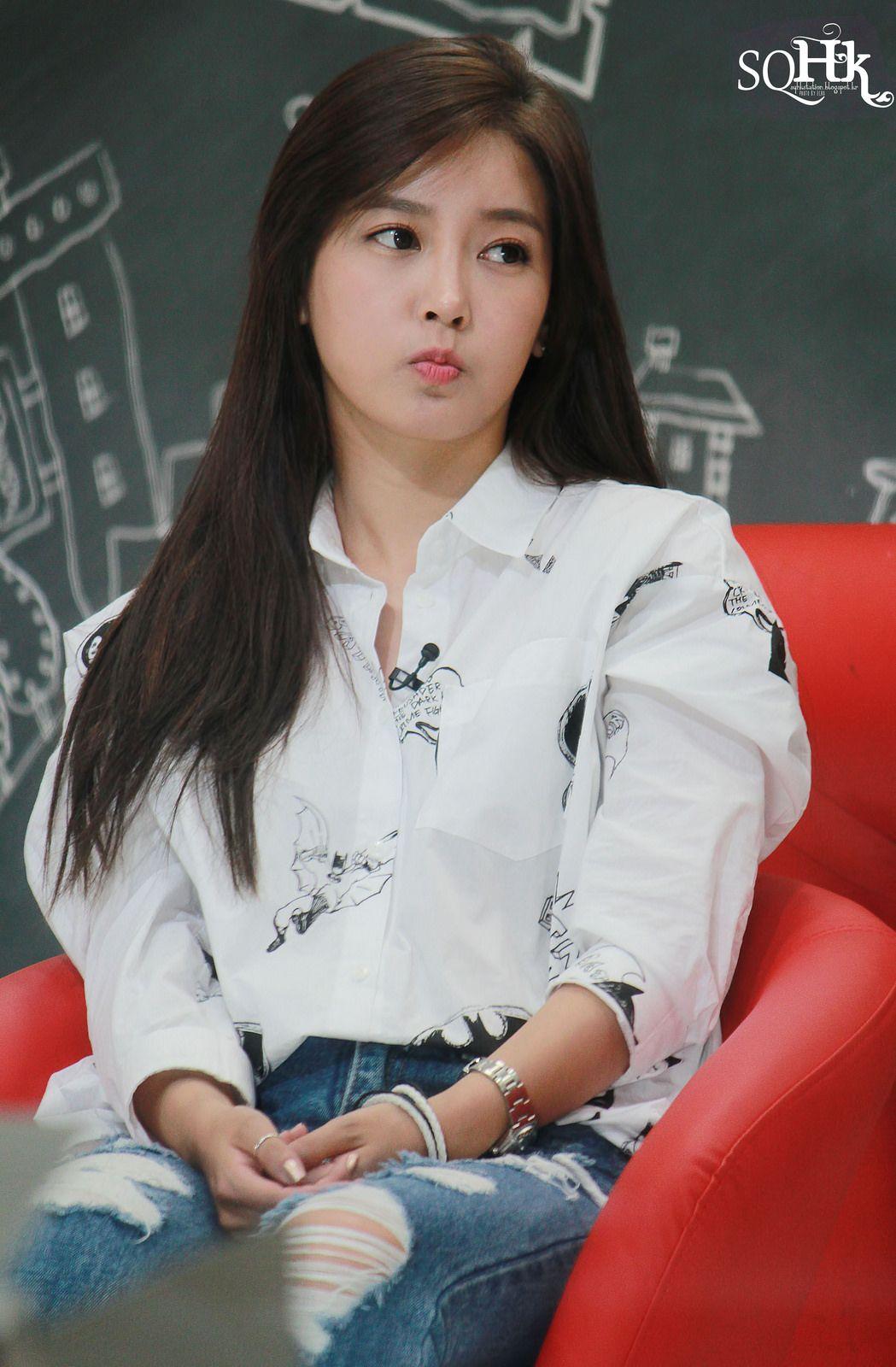 1049x1600 So Yeon Wallpaper. Yeon Ryu Wallpaper