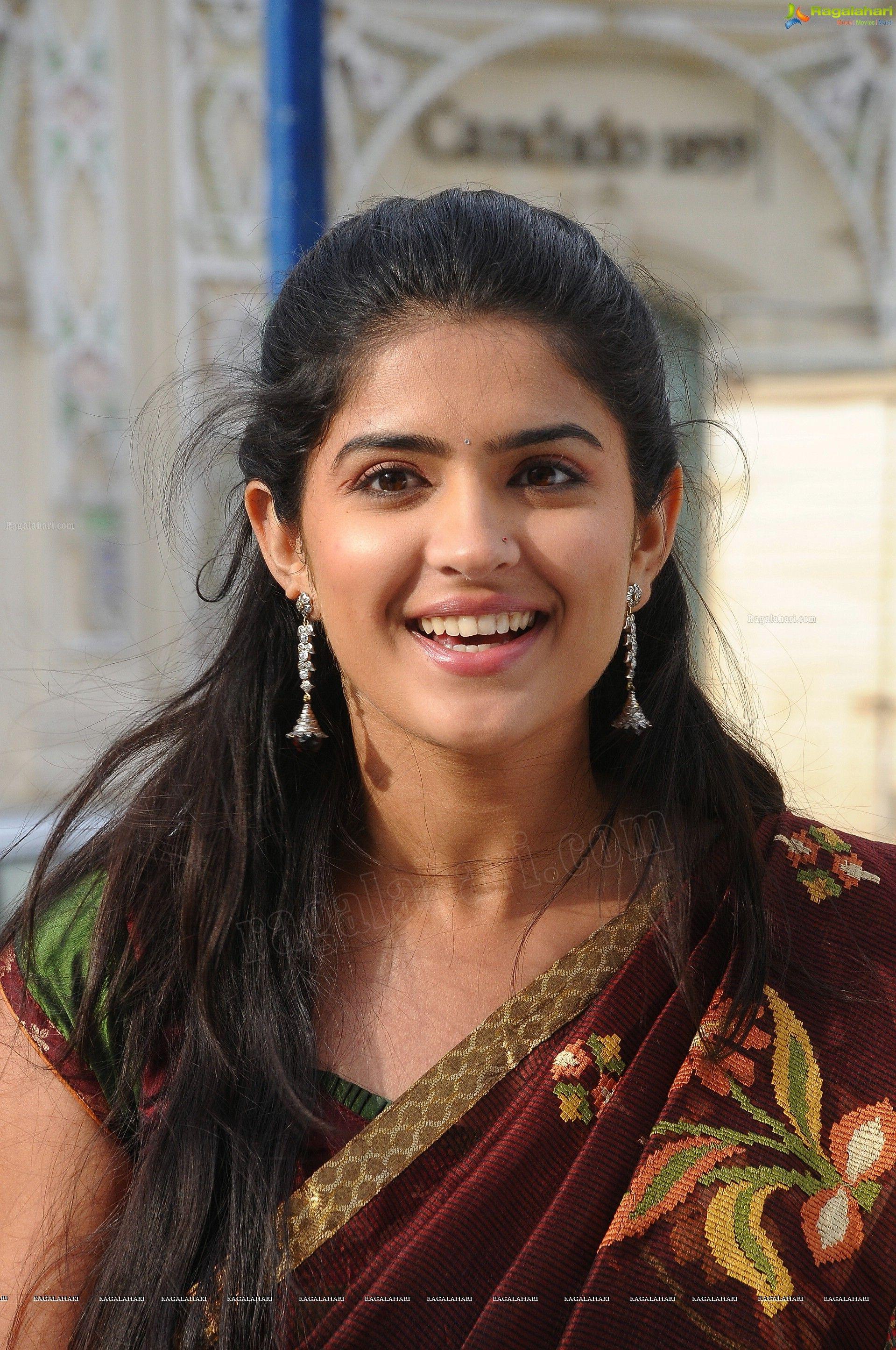 Deeksha Seth Wallpapers - Top Free Deeksha Seth Backgrounds ...