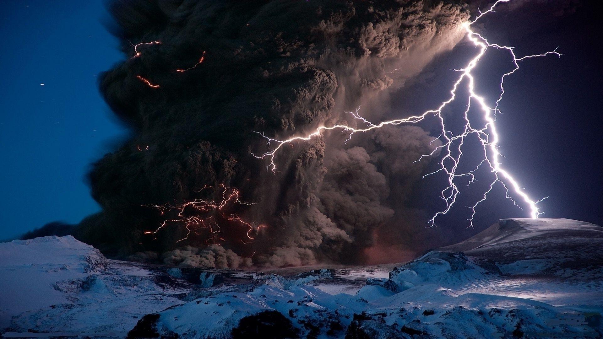 Volcano Lightning Wallpapers Top Free Volcano Lightning Backgrounds