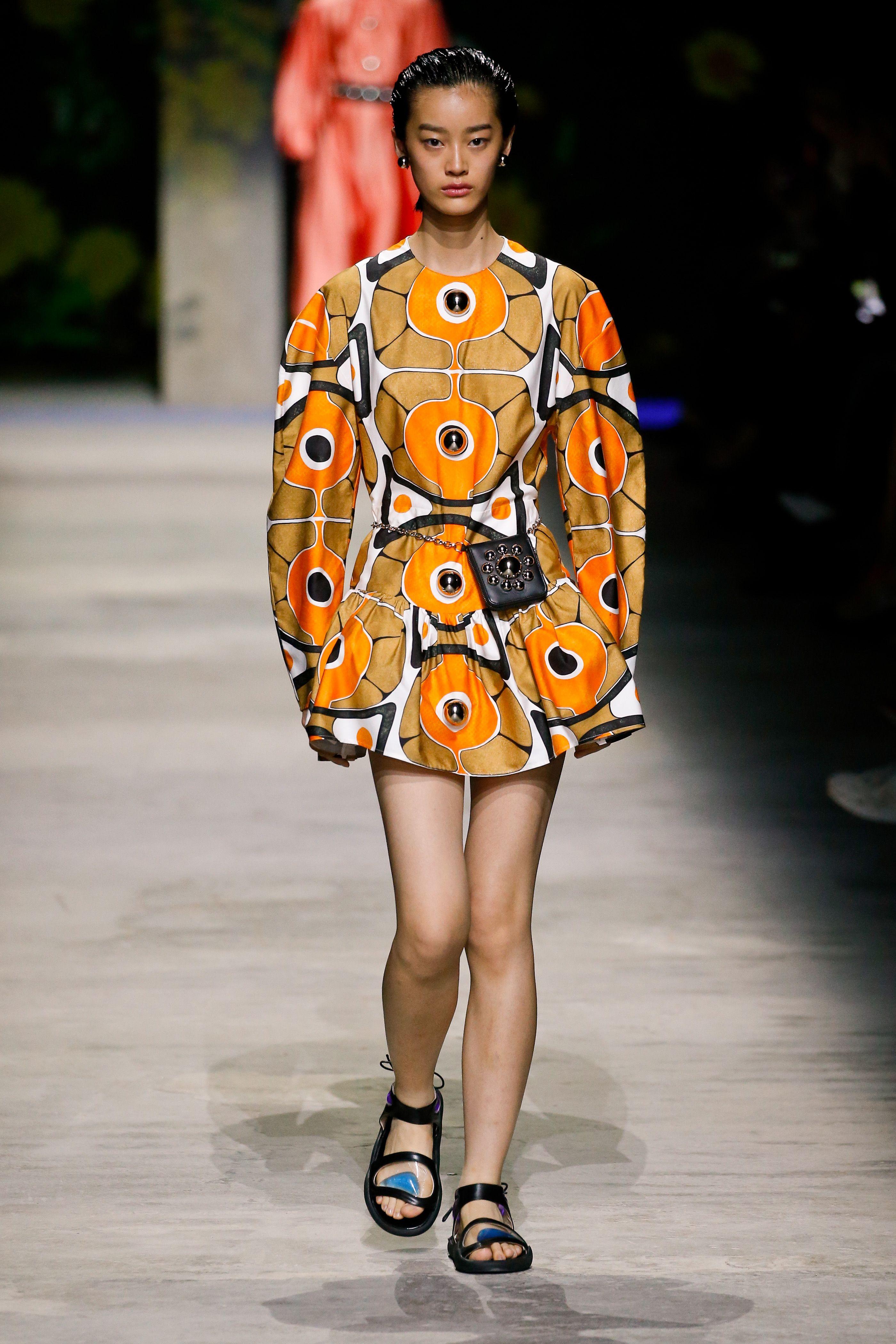 2800x4200 Large Floral Print Clothing Pieces That'll Help You Nail This
