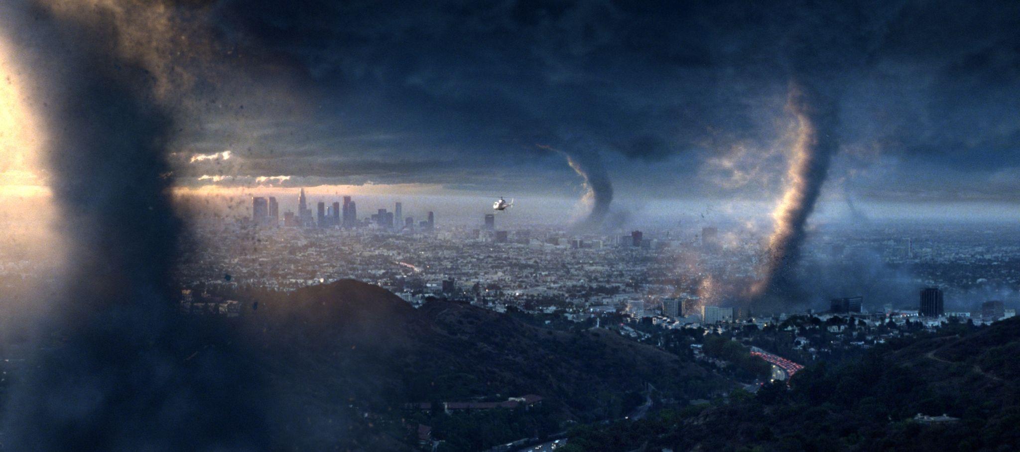 2048x907 The Day After Tomorrow (2004)