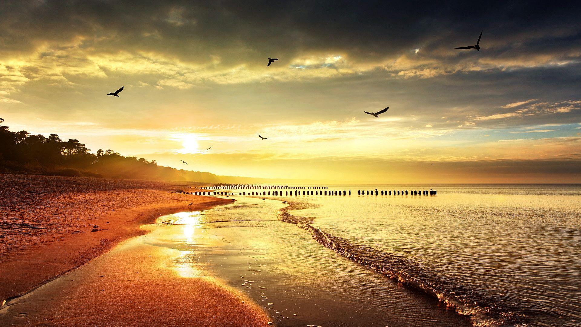 1920x1080 Spectacular sunsets MacBook Air Wallpaper Download