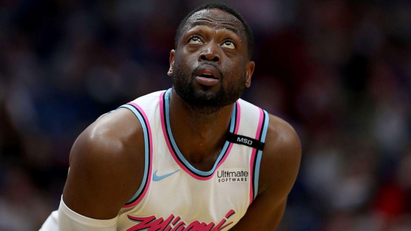 1600x900 Dwyane Wade's emotional response to school shooting victim buried