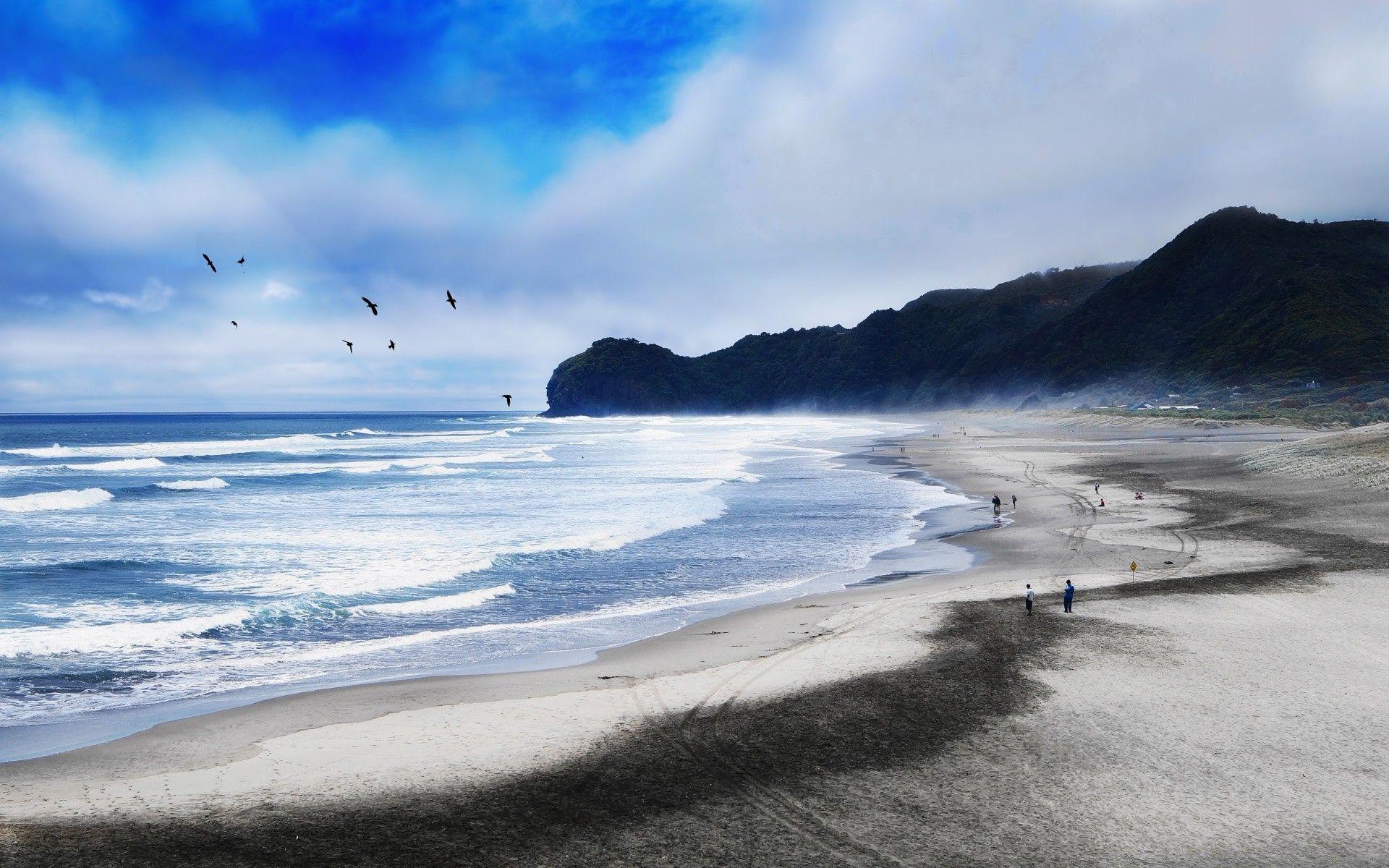 1920x1200 Piha Beach, New Zealand