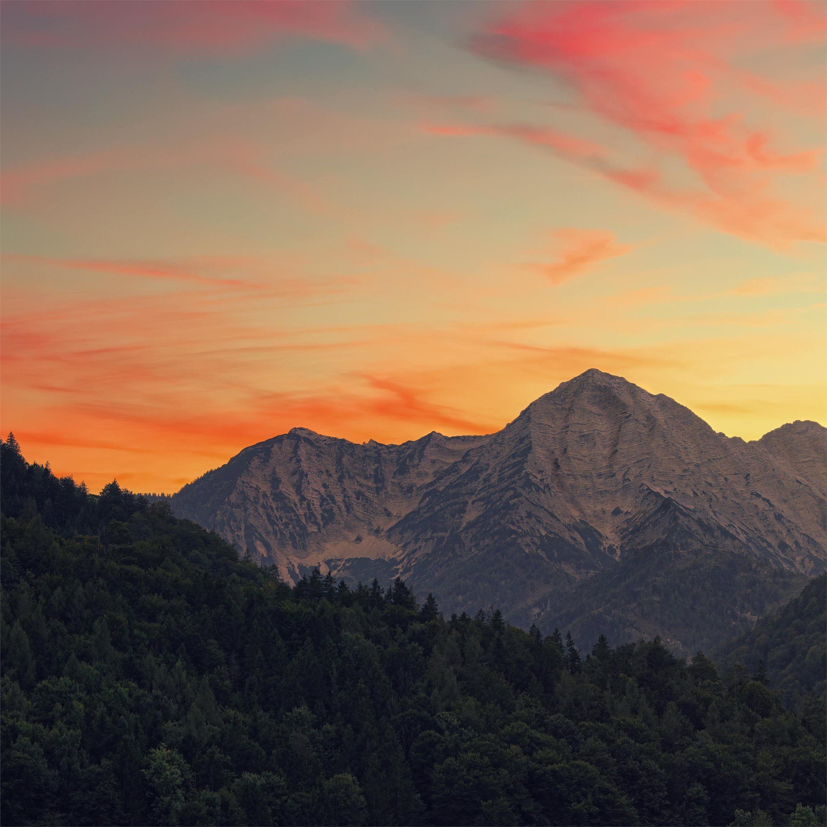 2732x2732 Best mountains iPad Pro Wallpaper HD