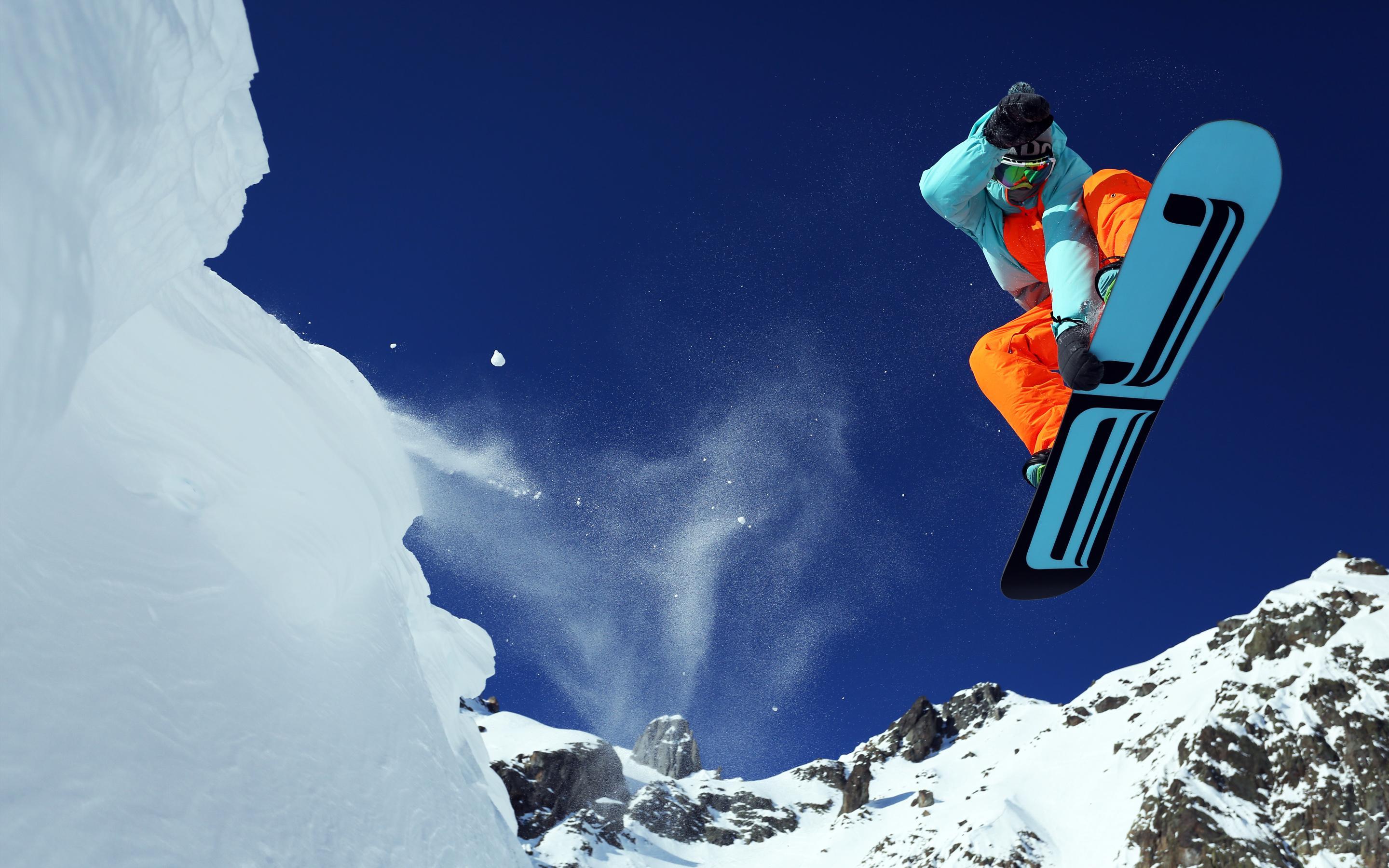 2880x1800 Mountain Skiing HD desktop wallpaper : Widescreen : High
