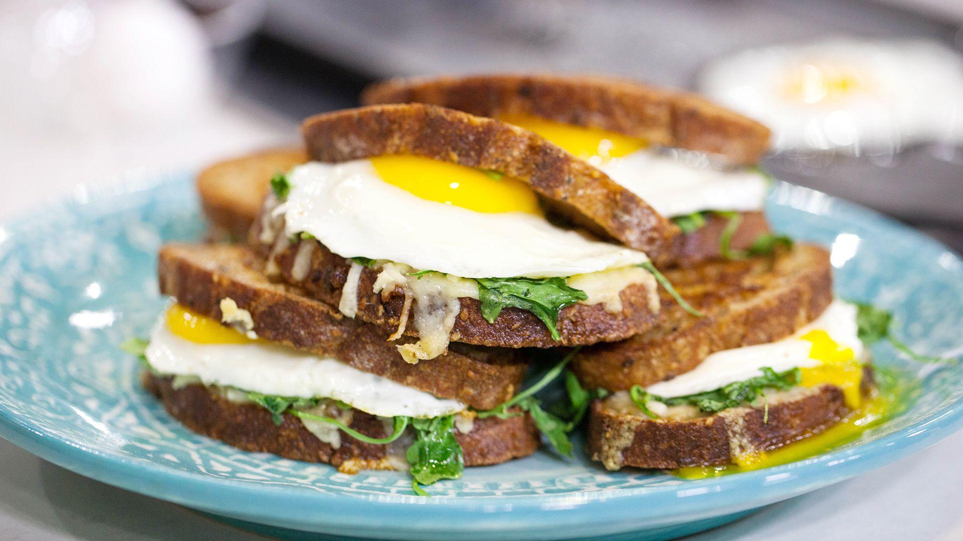 1920x1080 The Ultimate Breakfast Sandwich