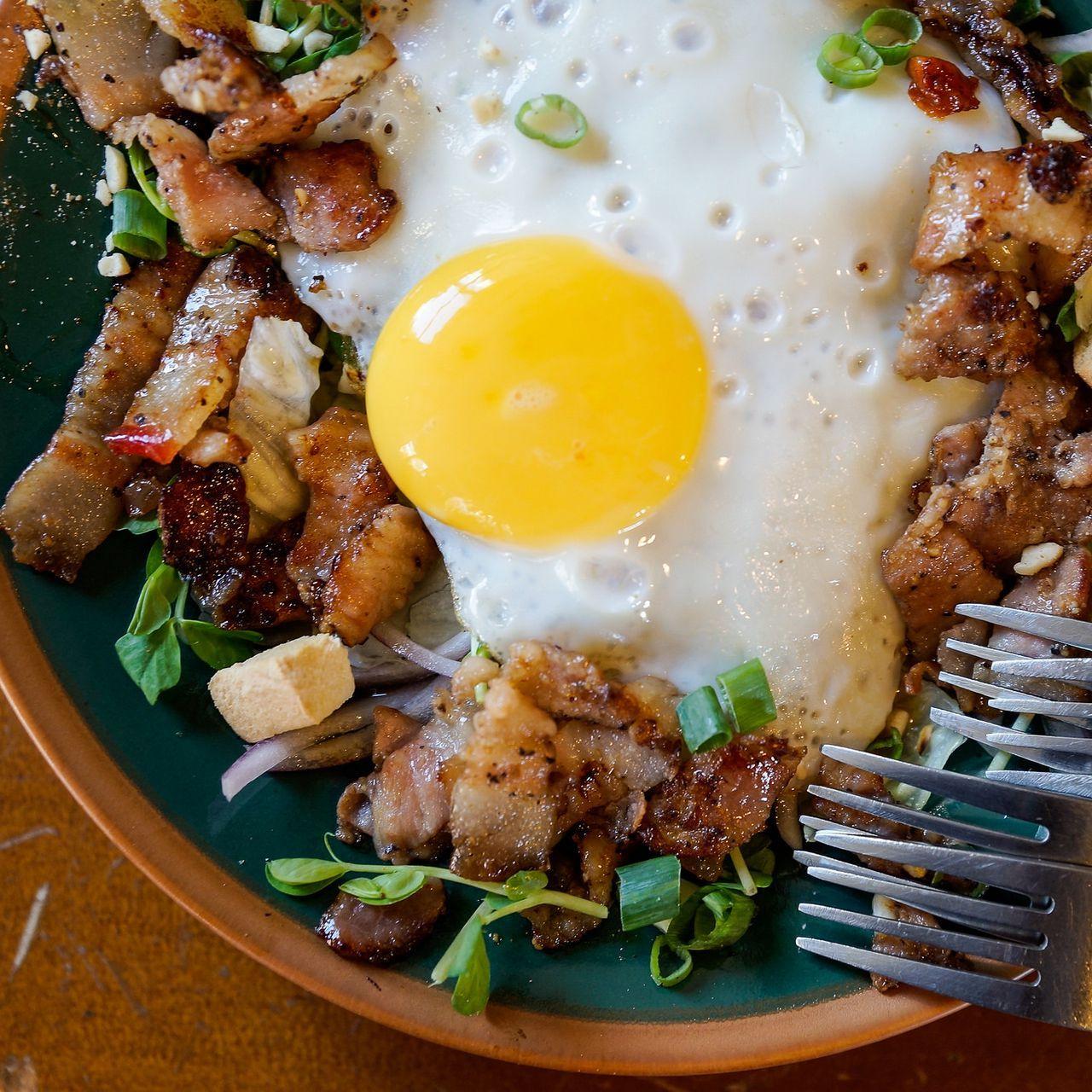 1280x1280 Download wallpaper 1280x1280 fried eggs, bacon, toast, croutons