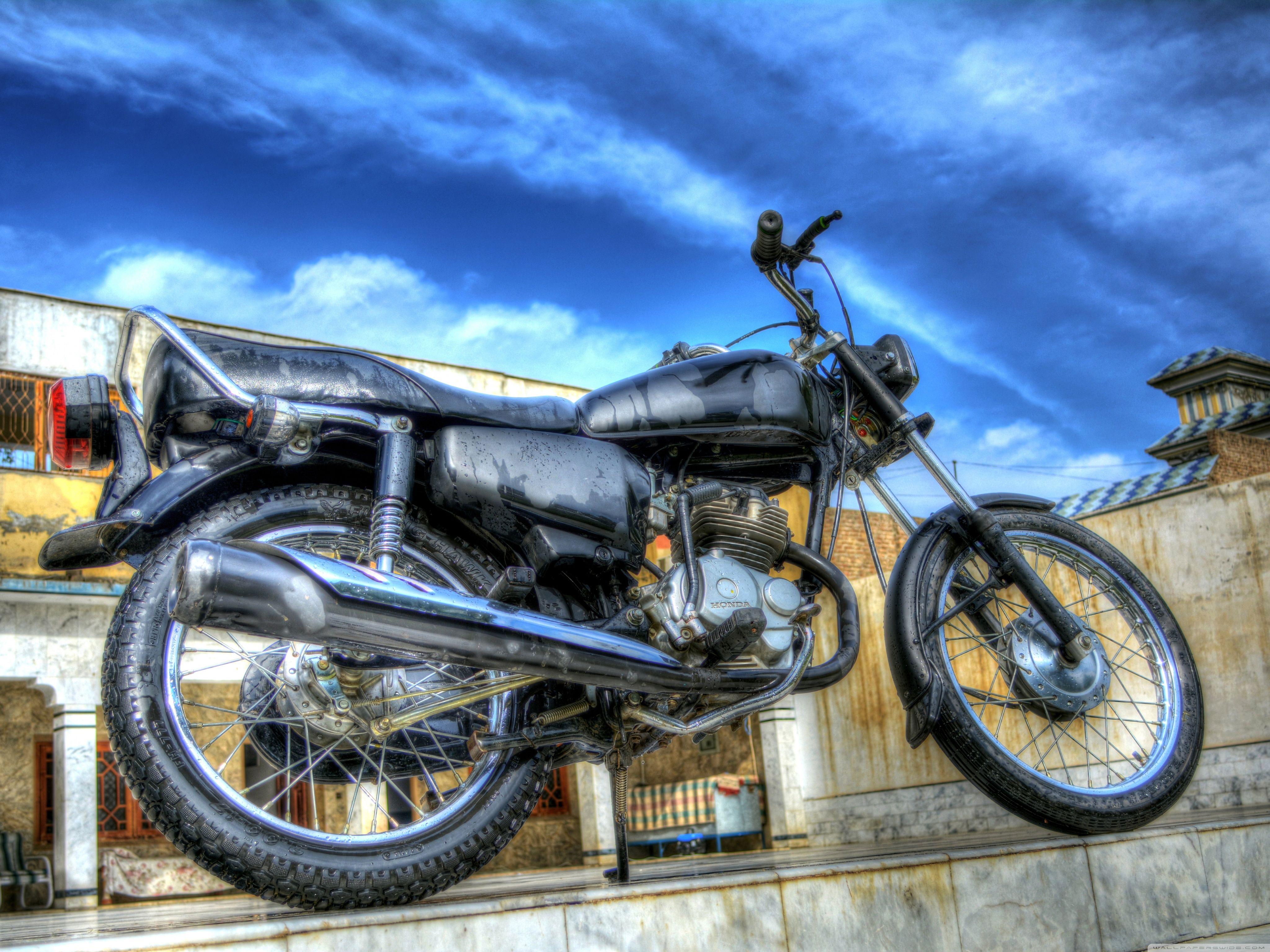 4096x3072 Honda 125 Wallpaper