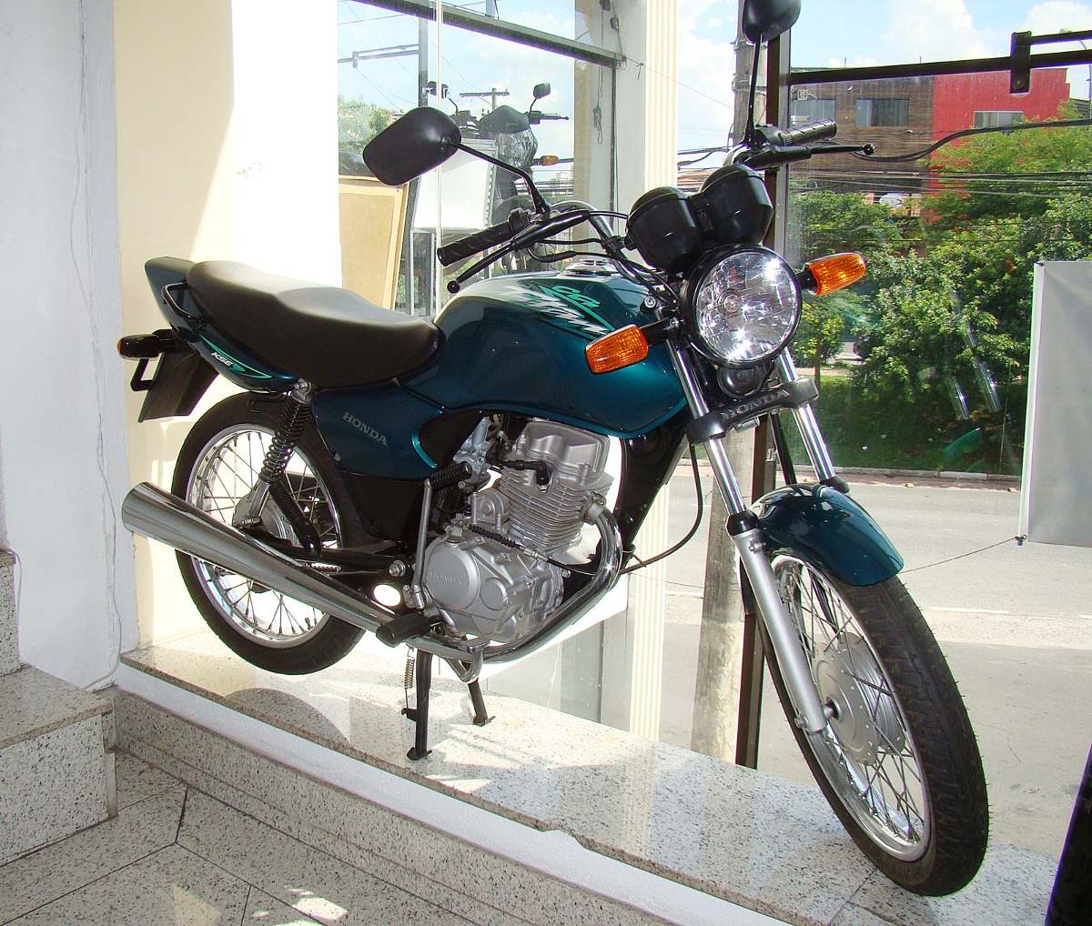 1200x1018 Honda CG 125: pics, specs and information