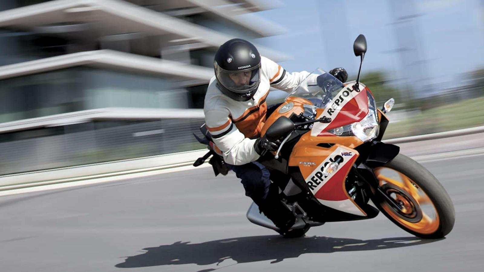 1600x900 2019 Honda CBR125R Picture, Photo, Wallpaper And Video