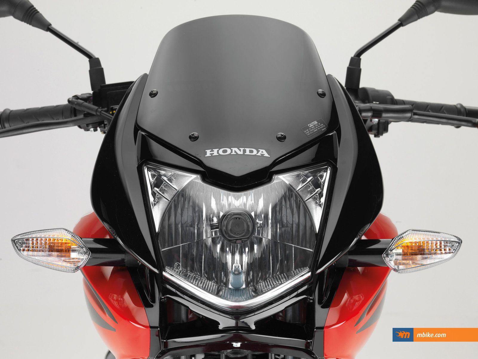 1600x1200 Honda CBF 125 Wallpaper