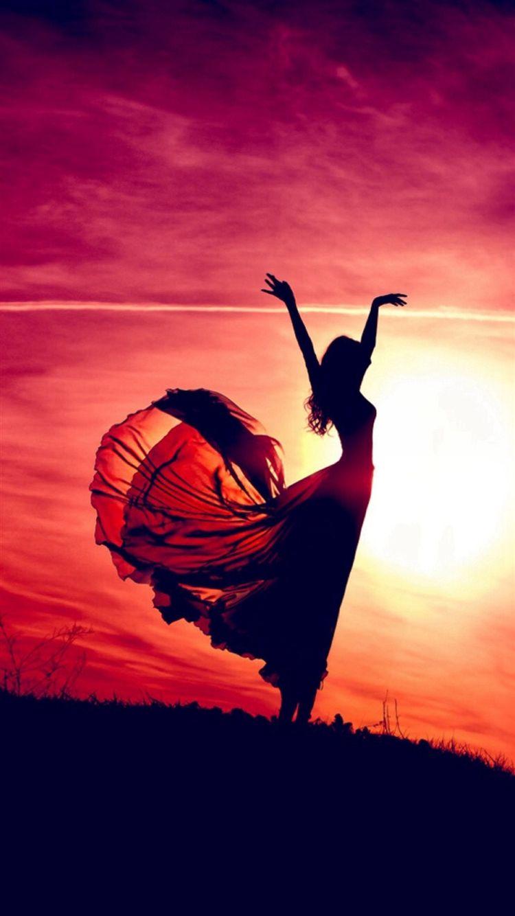750x1334 Aesthetic Dancing Sunshine Beauty Girl iPhone 8 Wallpaper Free