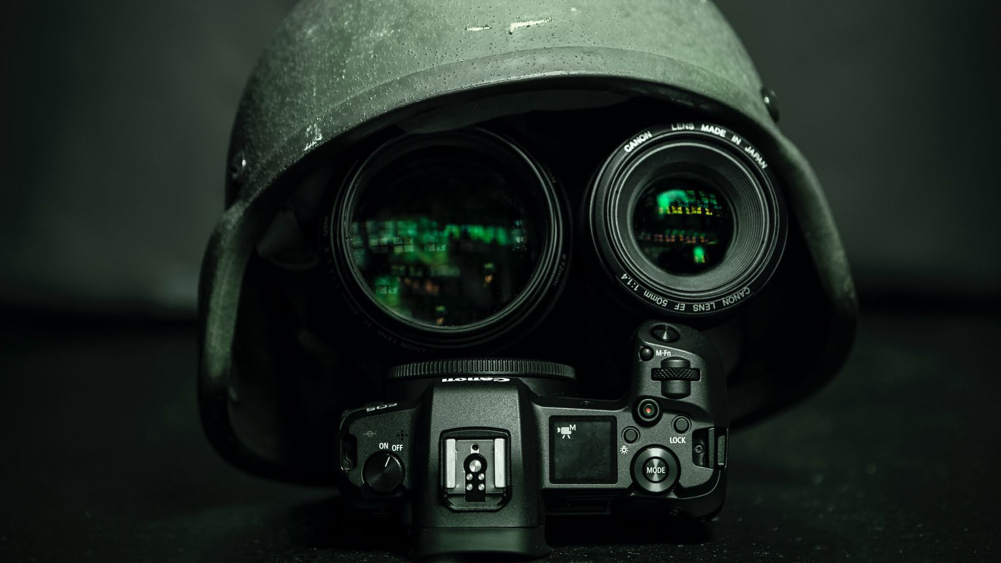 2048x1152 Wallpaper Technology, Helmet, Camera, Lens