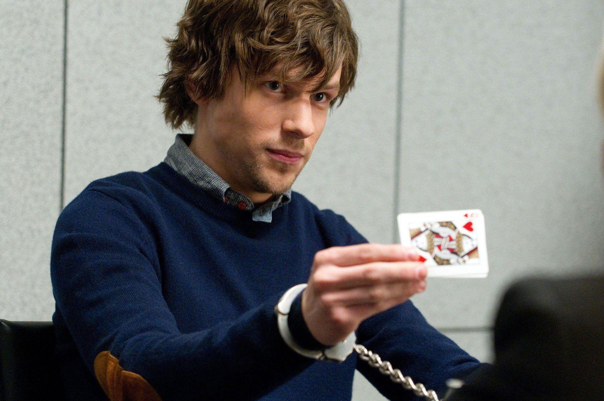 2000x1328 Jesse Eisenberg (Now You See Me) VS Jesse Eisenberg (Batman vs
