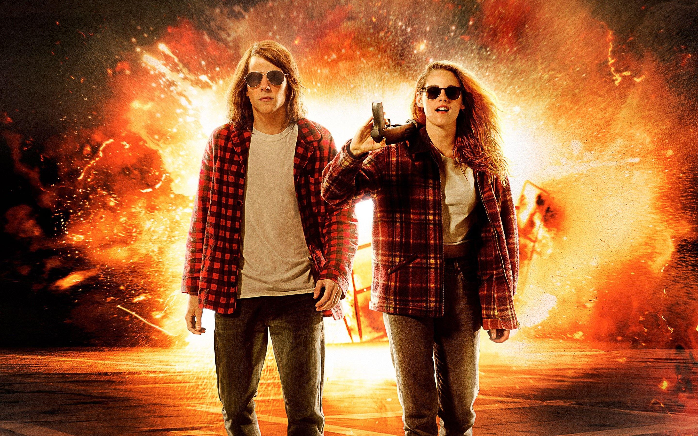 2880x1800 Jesse Eisenberg and Kristen Stewart Wallpaper