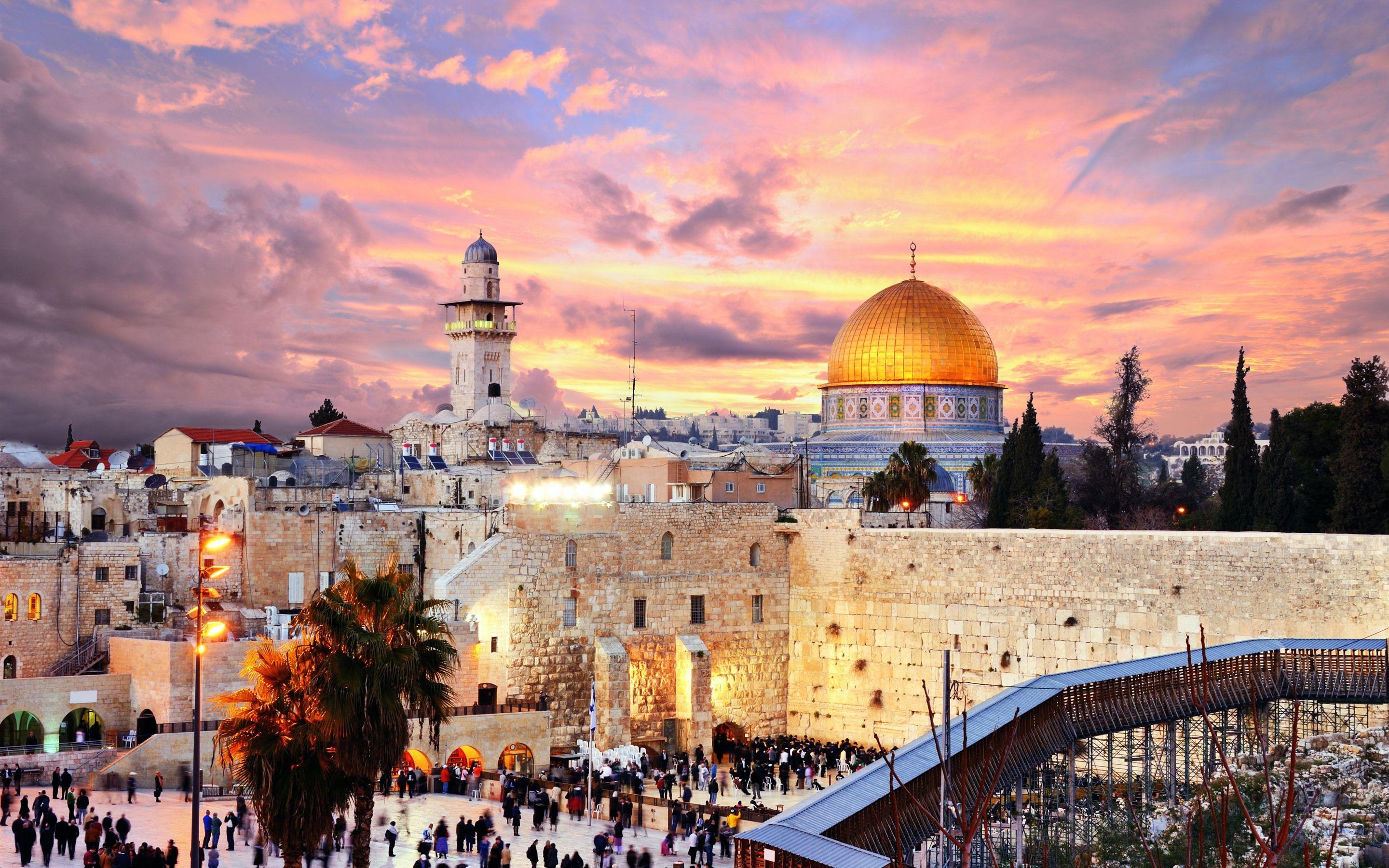 2880x1800 Wallpaper Jerusalem, Israel, city, buildings, church, street, people, night 2880x1800 HD Picture, Image