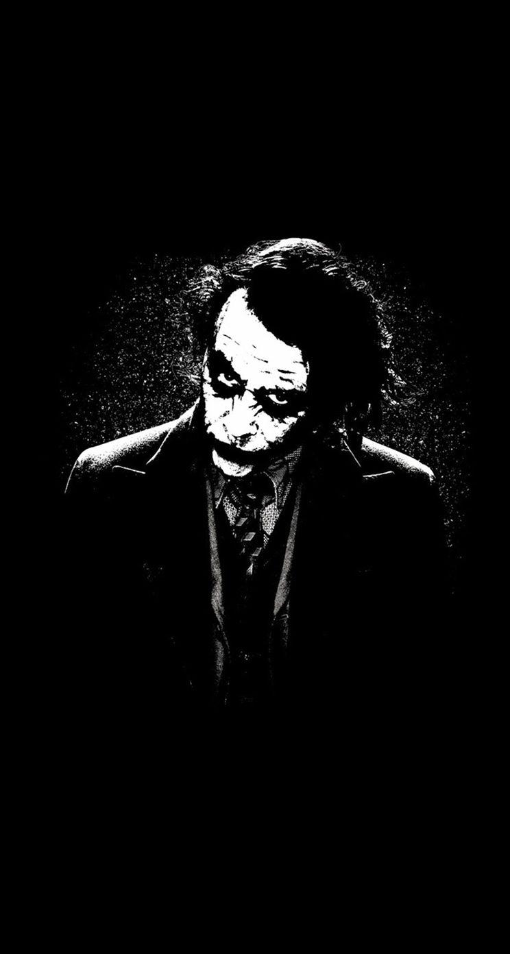 744x1392 Painting Art Batman Wallpaper