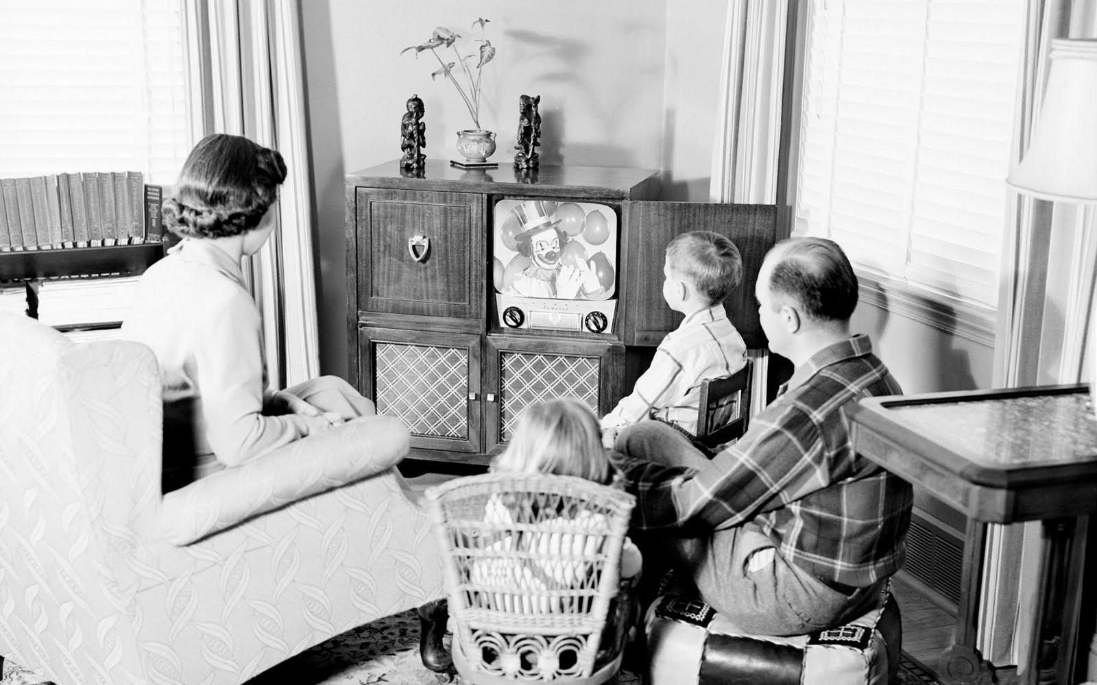 1600x1000 American Television 1940's
