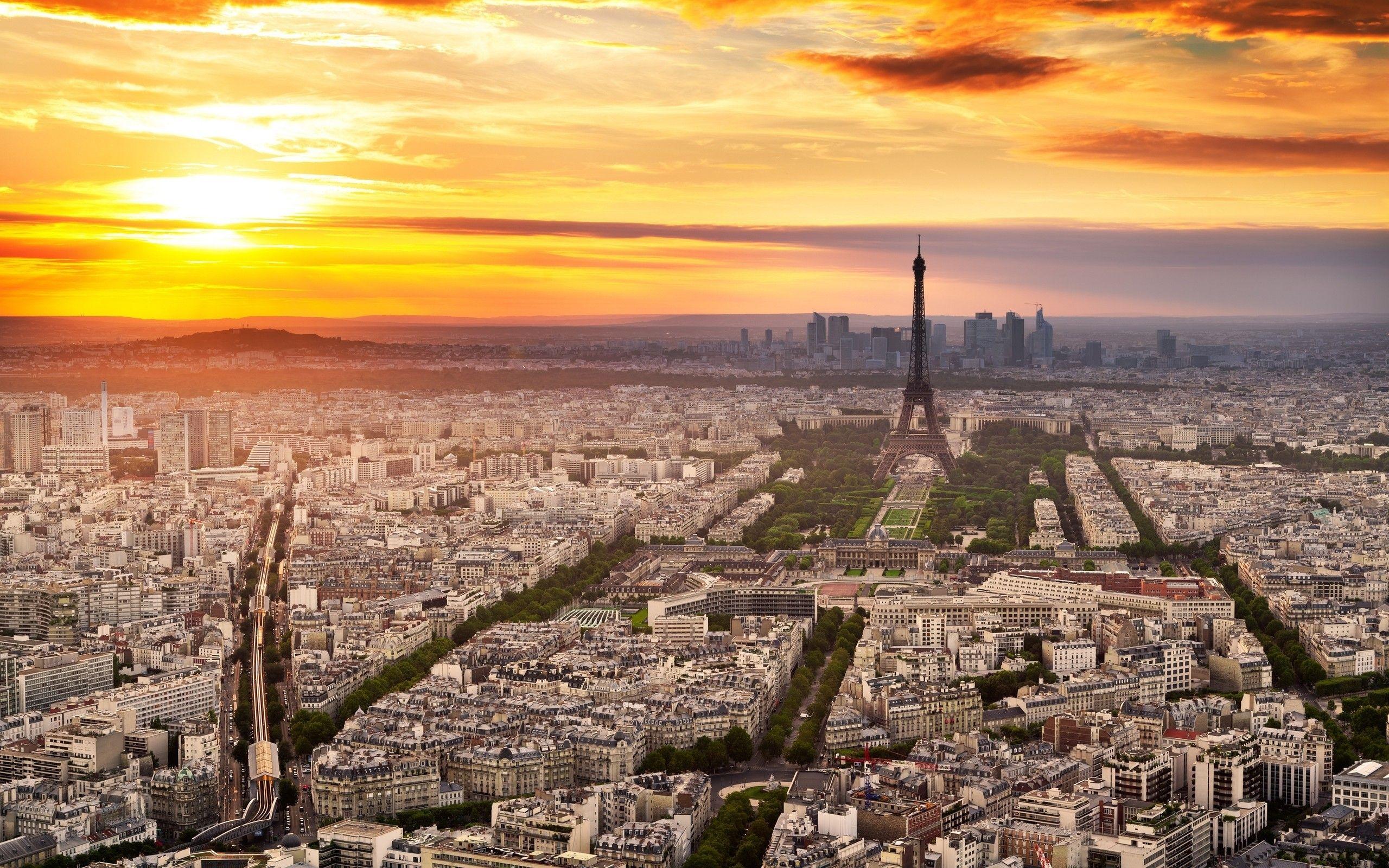 2560x1600 Travel Photography of Paris City Wallpaper