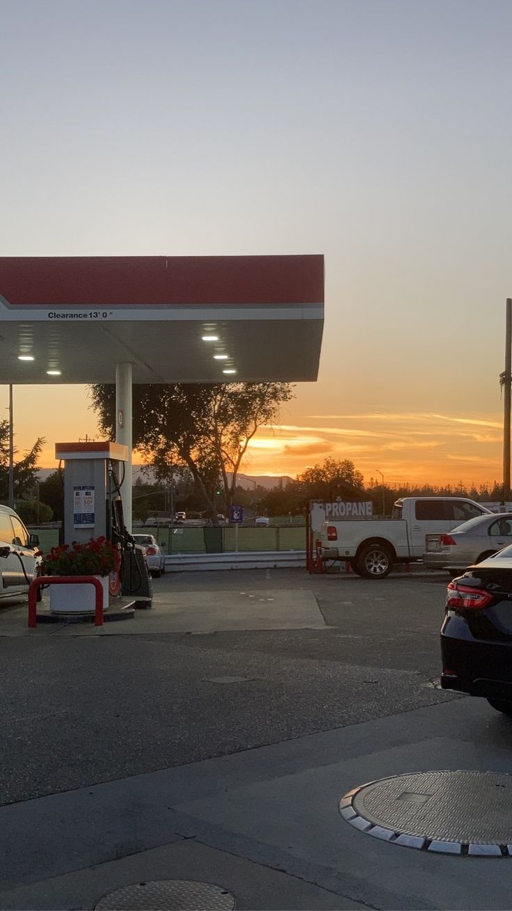 736x1309 Gas Station Sunsets