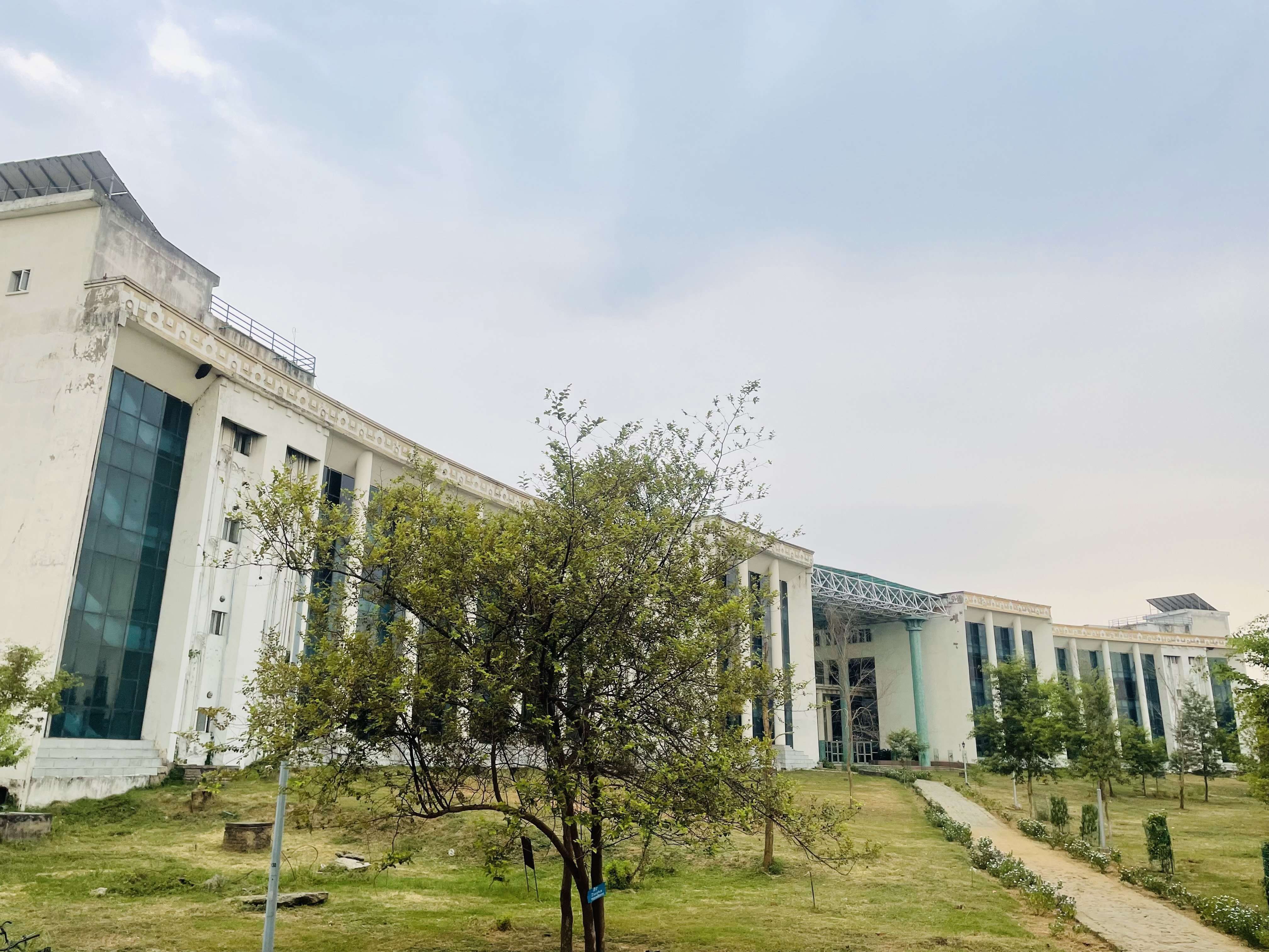 4032x3024 Gallery. Indian Institute of Technology Patna