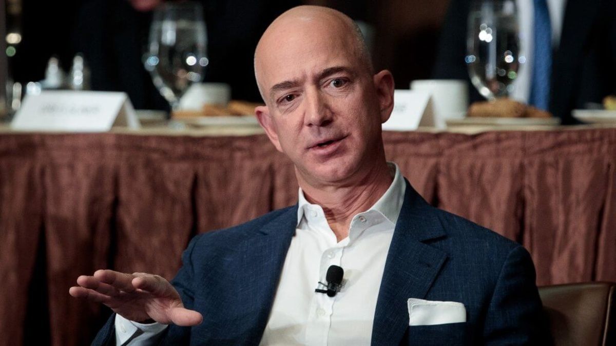 1200x675 If Bezos Distributed His Amazon Shares Equally to Americans
