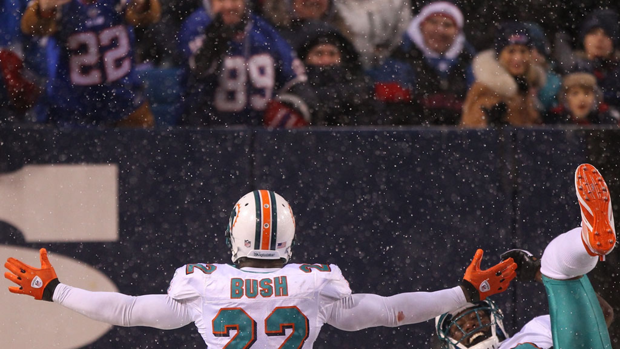 2048x1152 Bush inspires Miami success