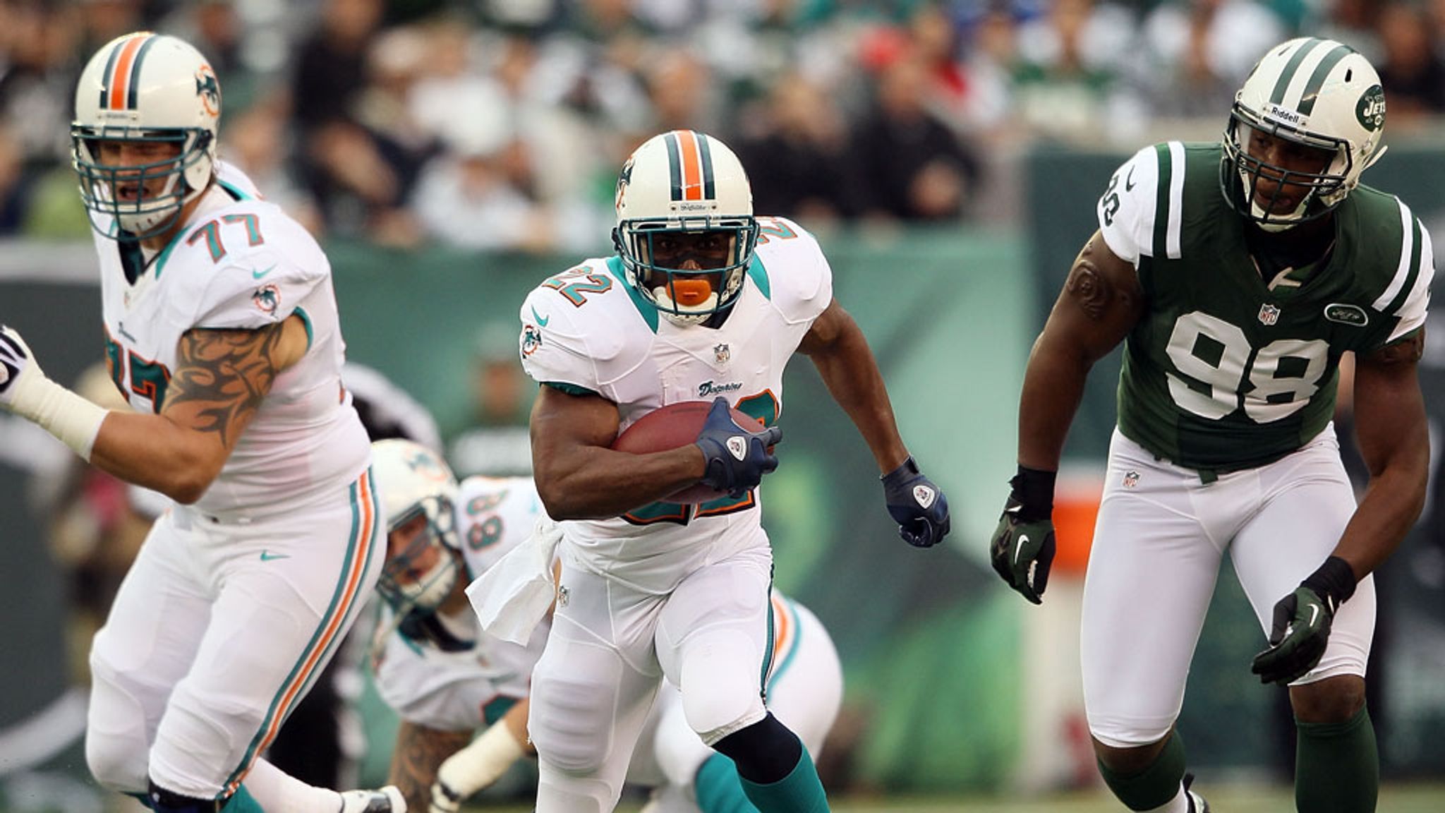 2048x1152 NFL free agency: Detroit Lions sign running back Reggie Bush