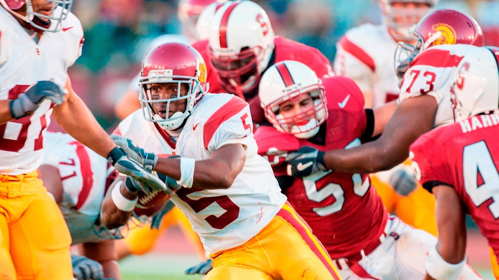 1600x900 Reggie Bush has 2005 Heisman Trophy reinstated, but wants his good name back