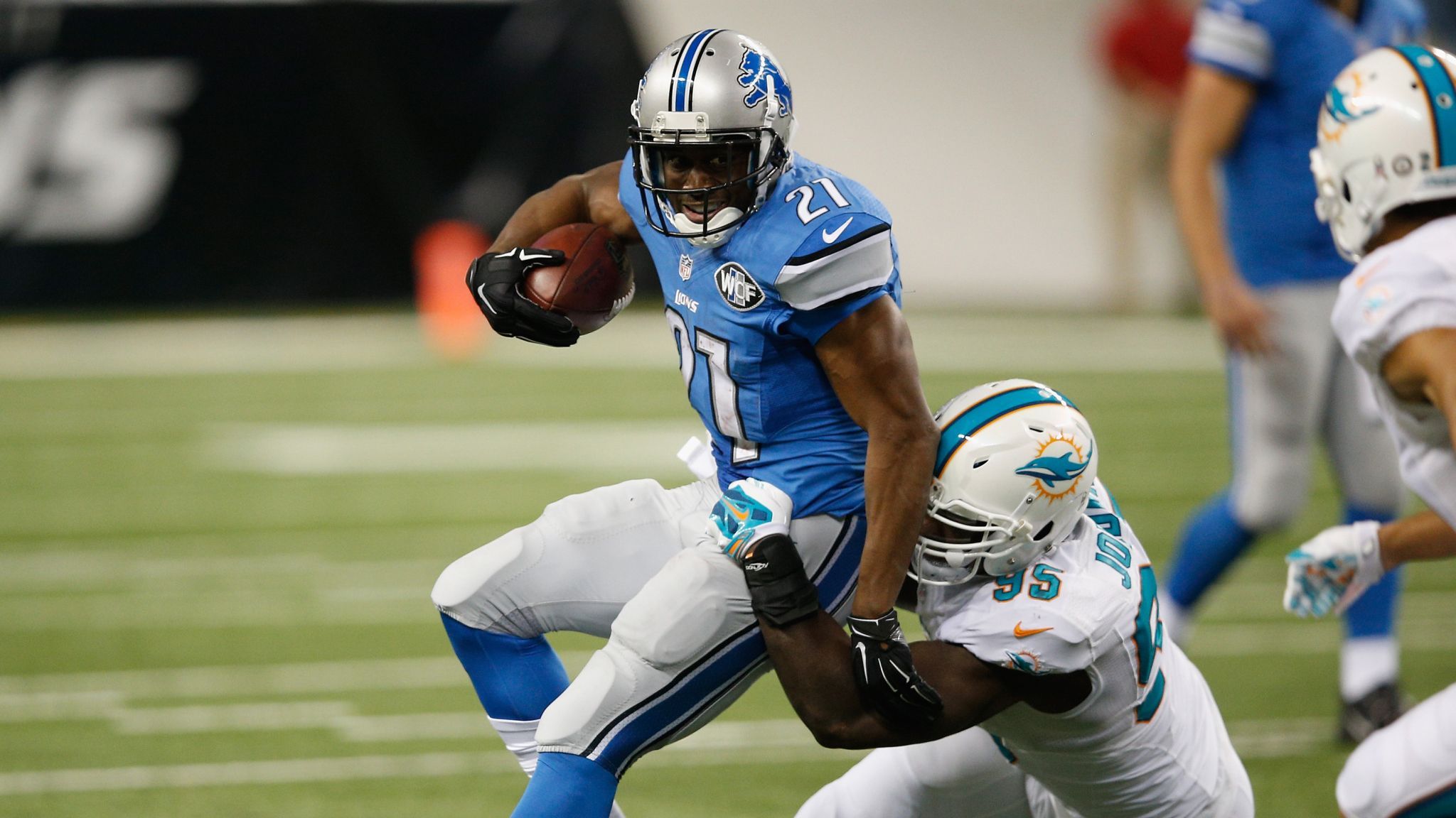 2048x1152 Reggie Bush has been cut by Detroit Lions he wasted his talent?