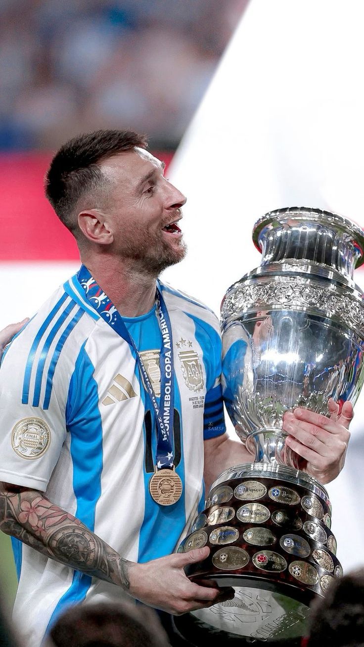 736x1308 4k Wallpaper Lionel Messi Argentina 2024