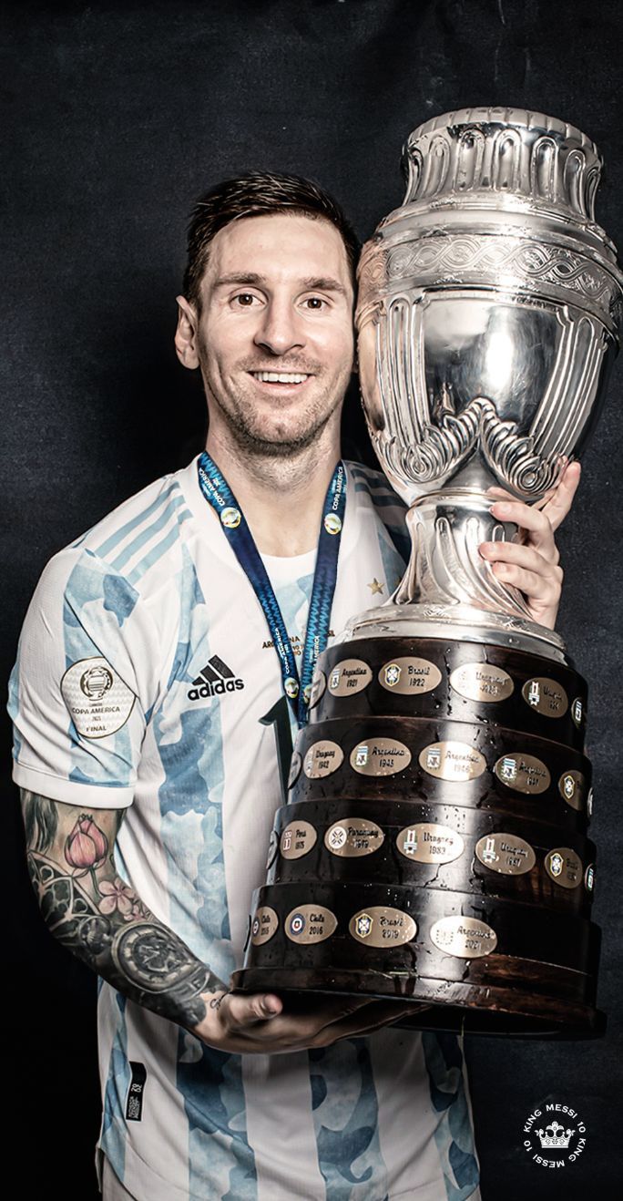 684x1318 My saves ideas. messi with cup, messi with world cup trophy 4k, messi trophy wallpaper